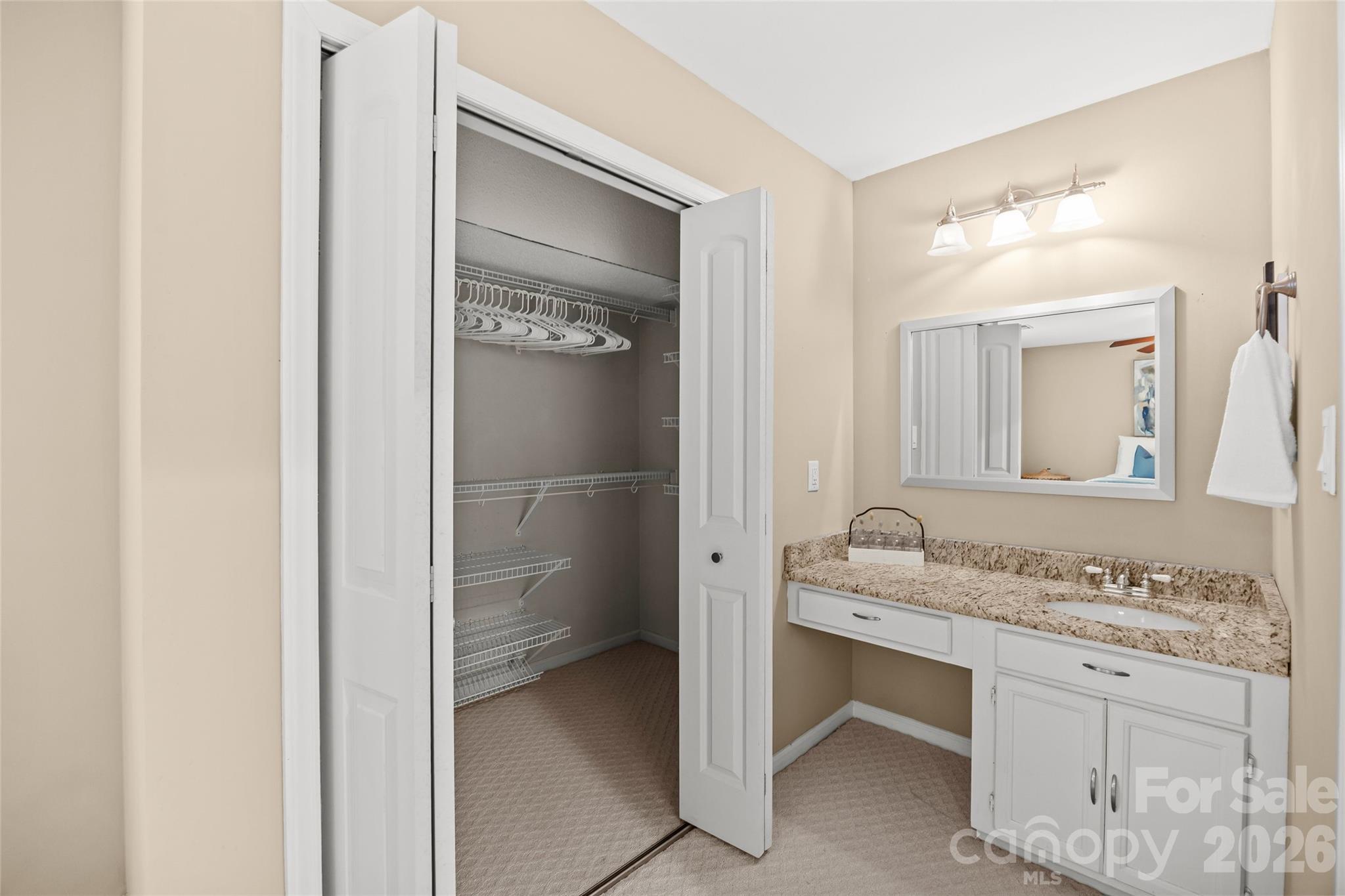 2916 Winghaven Lane Property Photo 20
