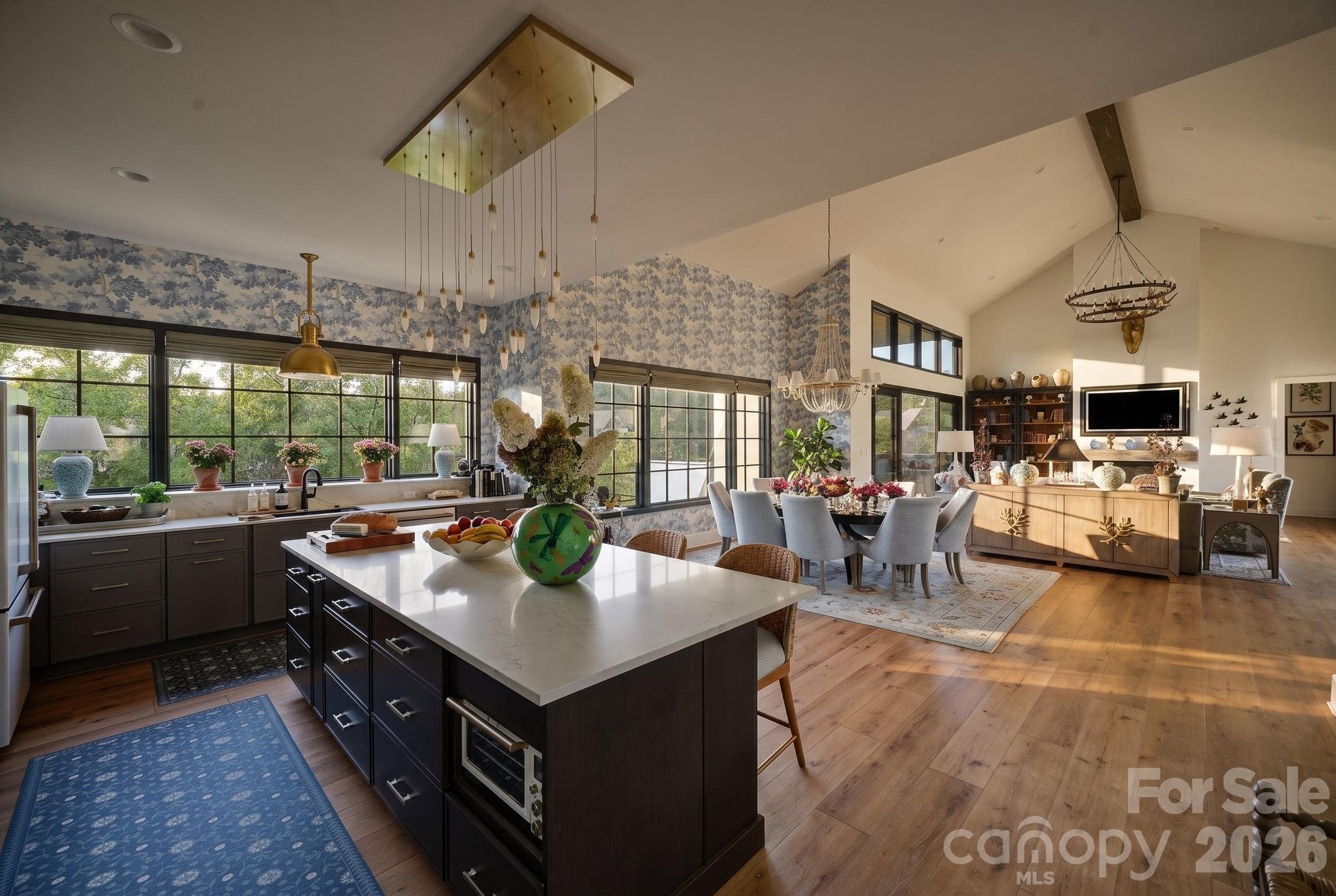21 Evian Court Property Photo 19