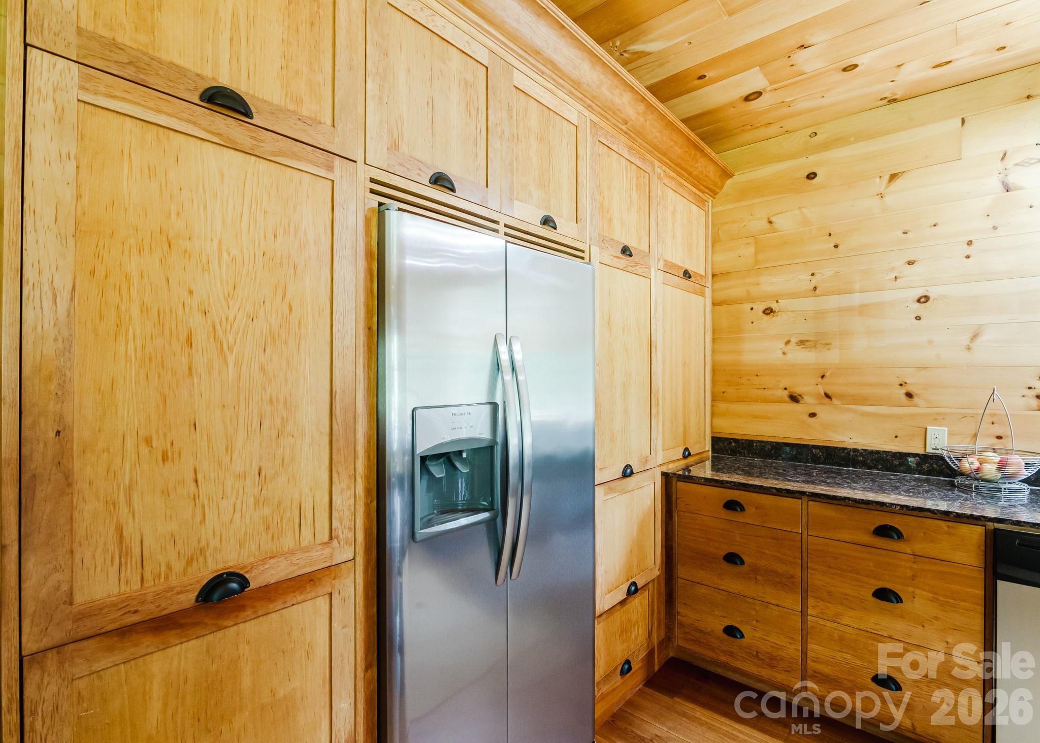490 Bringle Ferry Road Property Photo 12