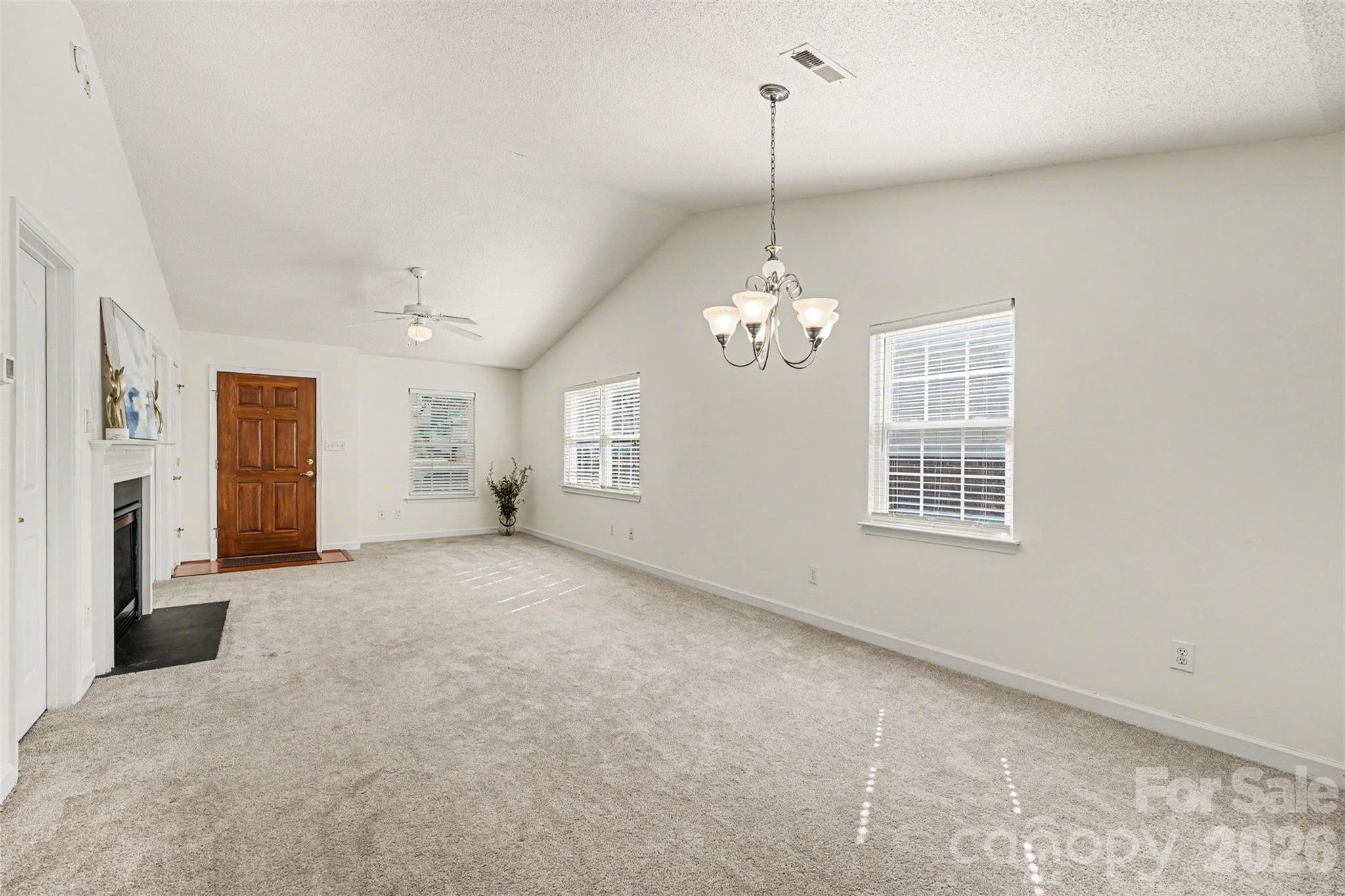 108 Bevington Way Property Photo 3