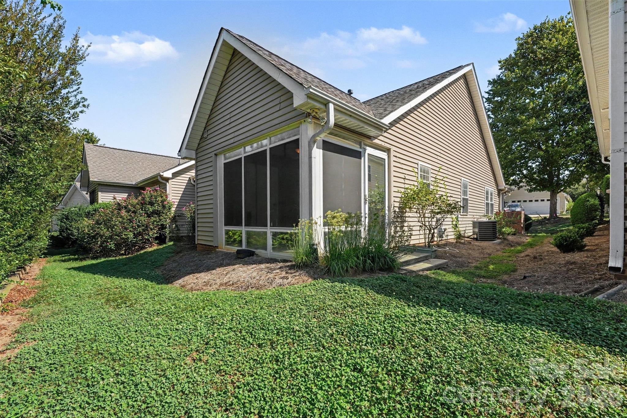 108 Bevington Way Property Photo 15