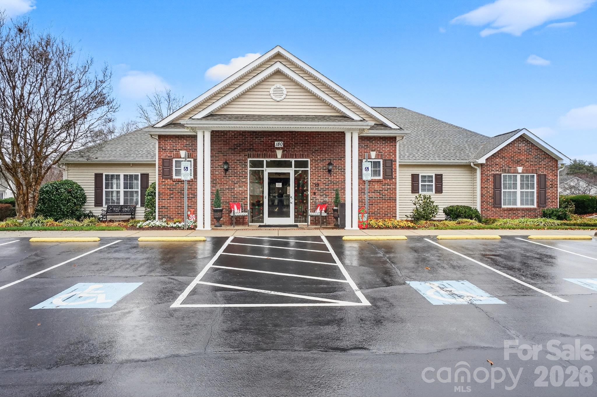 108 Bevington Way Property Photo 18