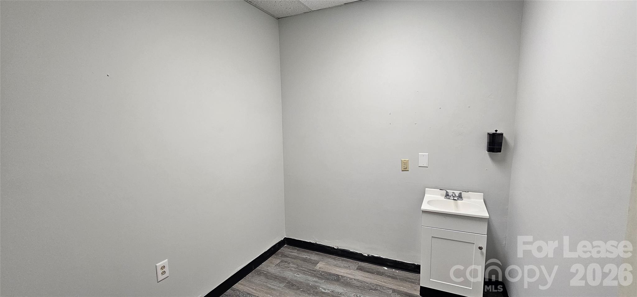 205 Branchview Drive Property Photo 39