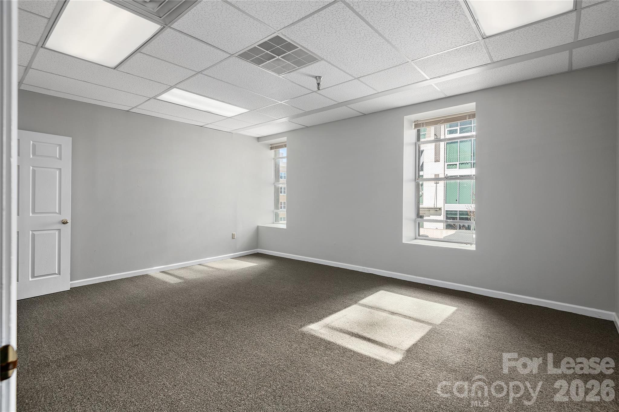 9 Sw Pack Square 203 Property Photo 6