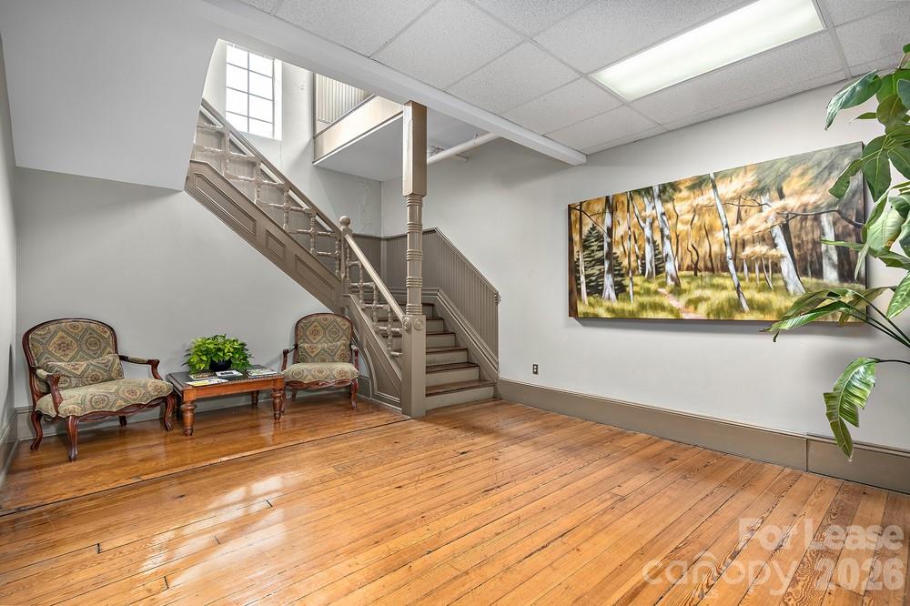 9 Sw Pack Square 204e7 Property Photo 6
