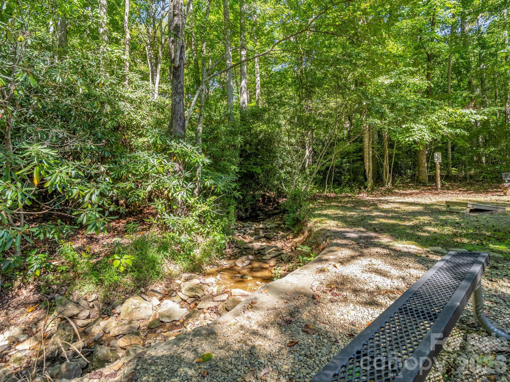 504 Barrington Drive Property Photo 33