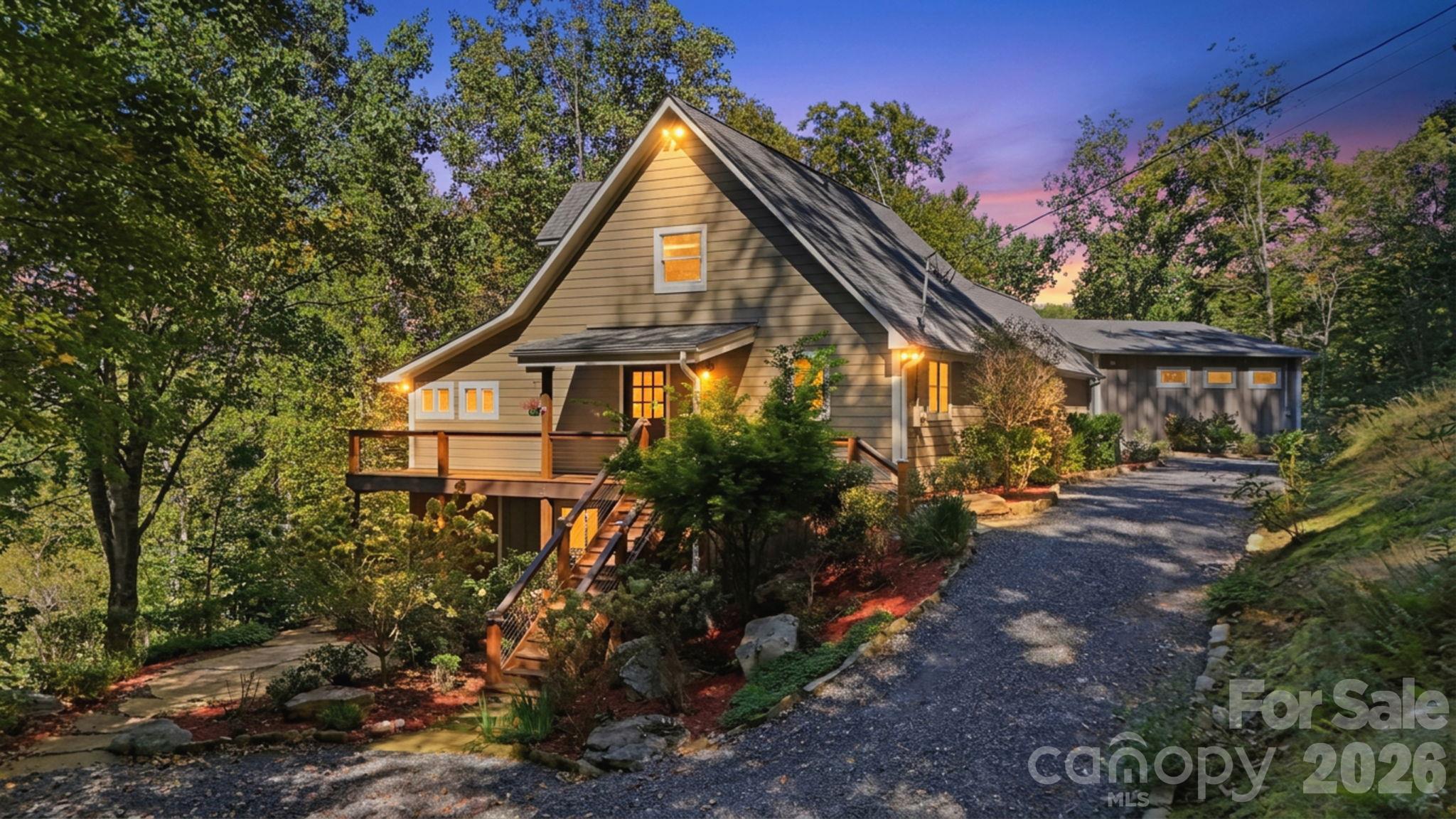 2711 Rabbit Hop Road Property Photo 2