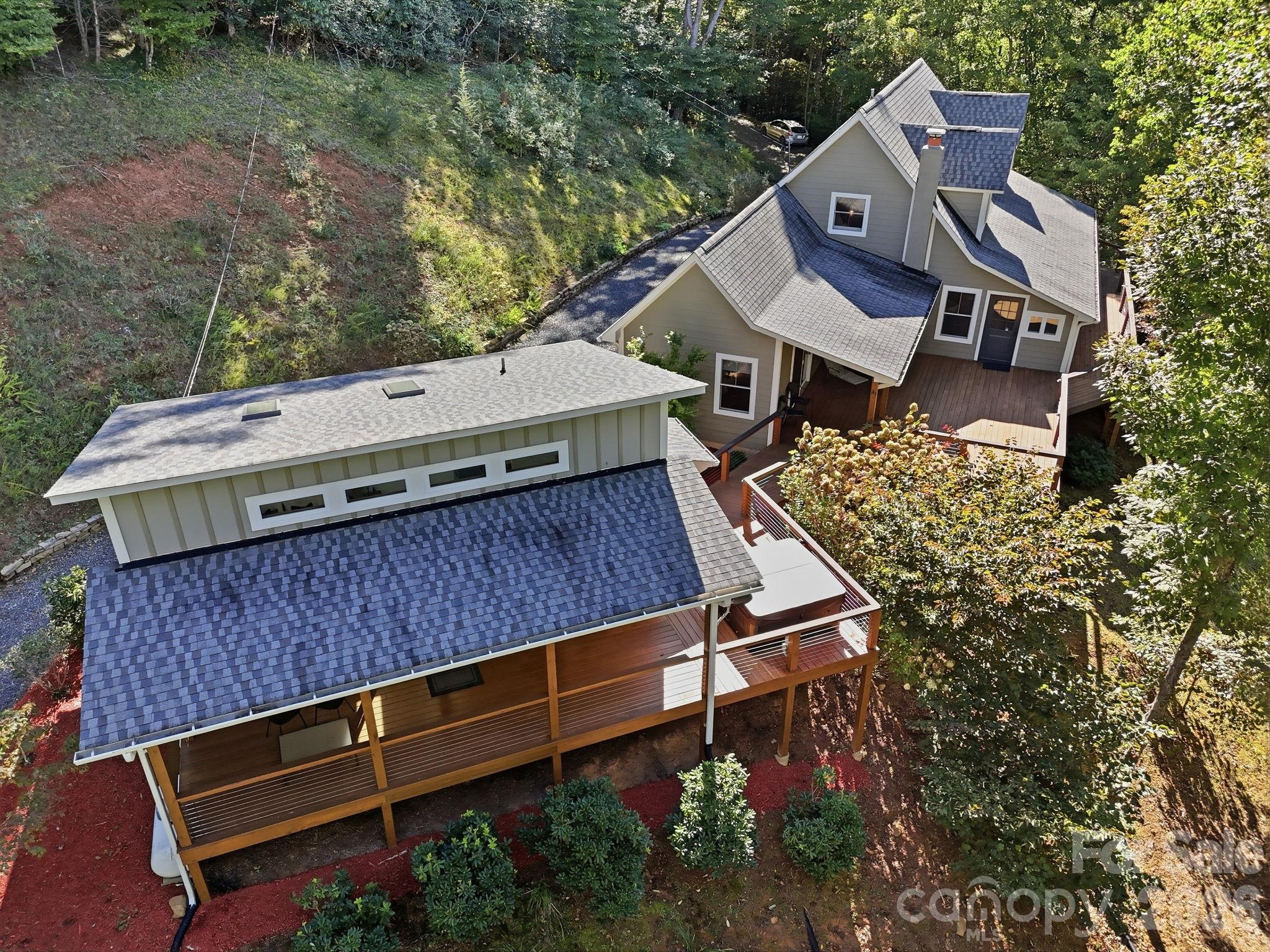 2711 Rabbit Hop Road Property Photo 5