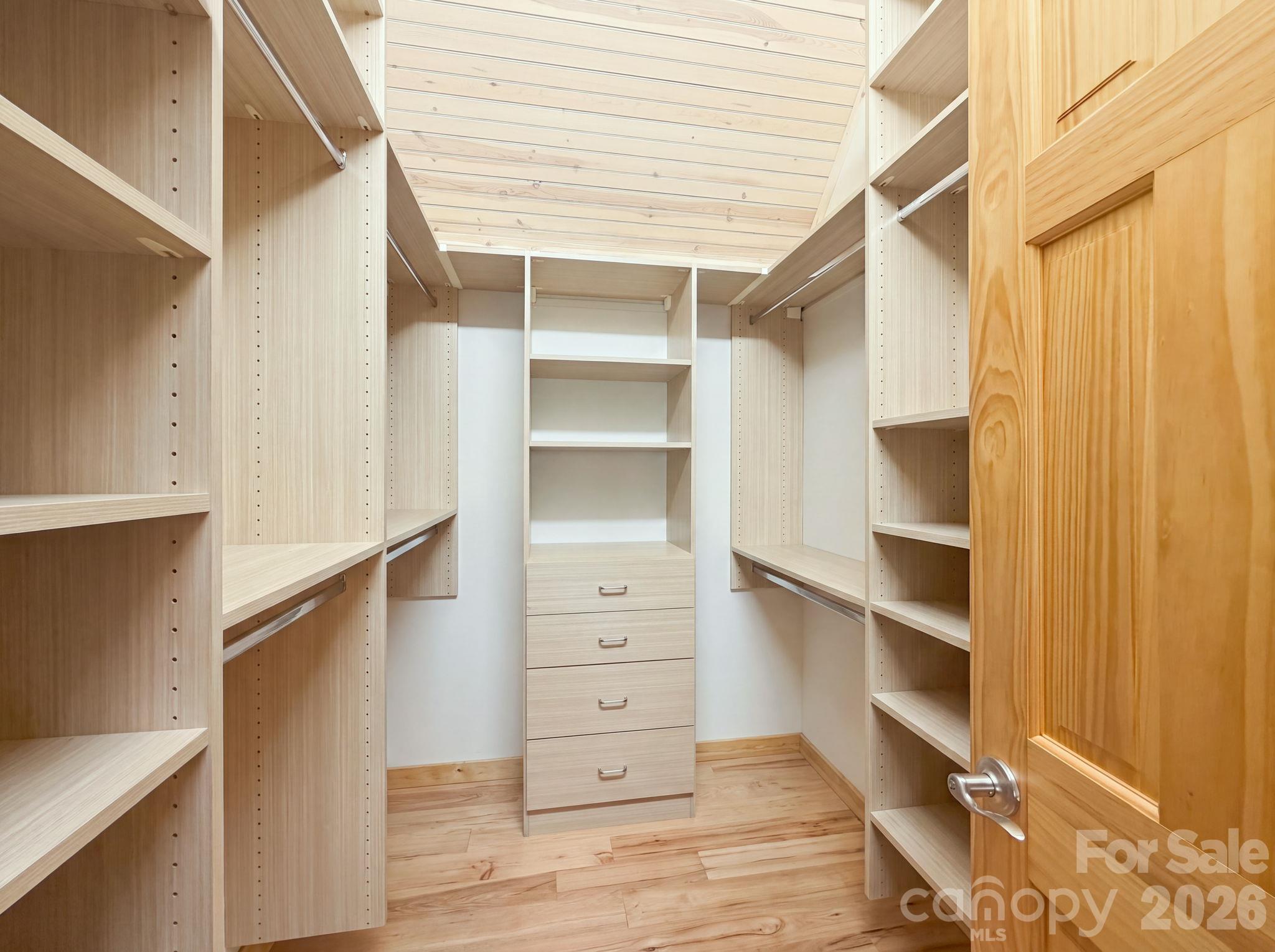 2711 Rabbit Hop Road Property Photo 24