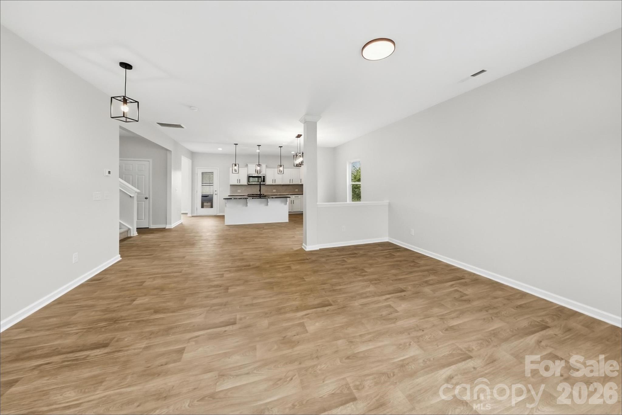141 Fairfield Drive Property Photo 2