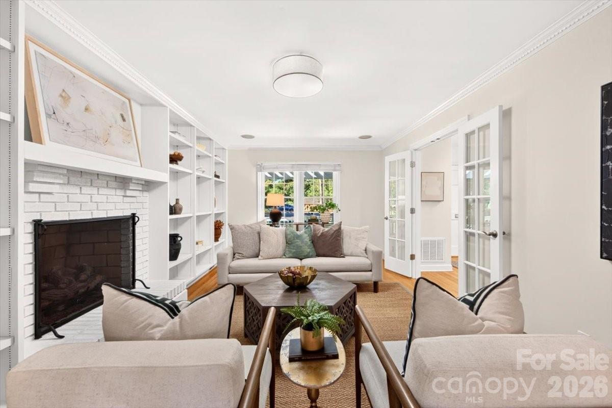 6607 Long Meadow Road Property Photo 9