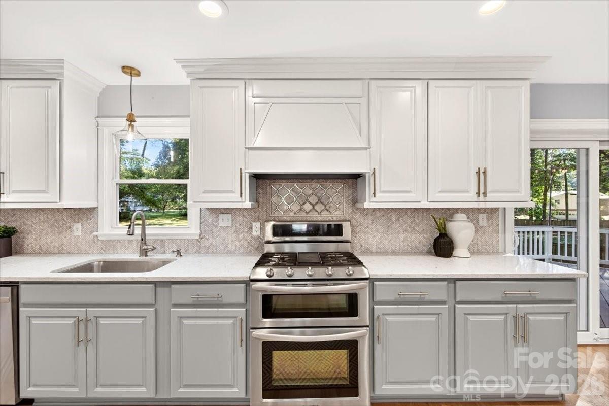 6607 Long Meadow Road Property Photo 16