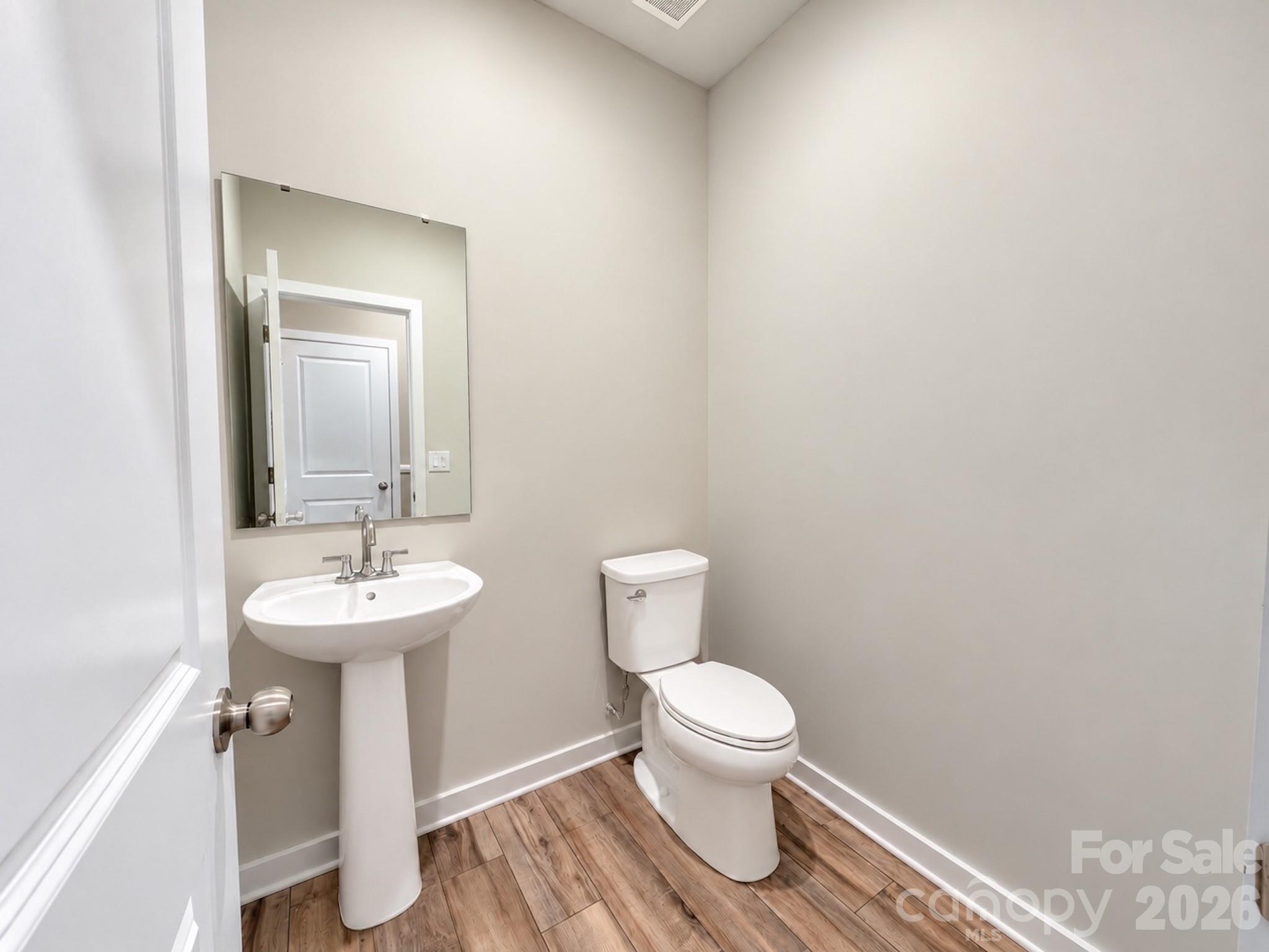 265 Bezelle Avenue Property Photo 15