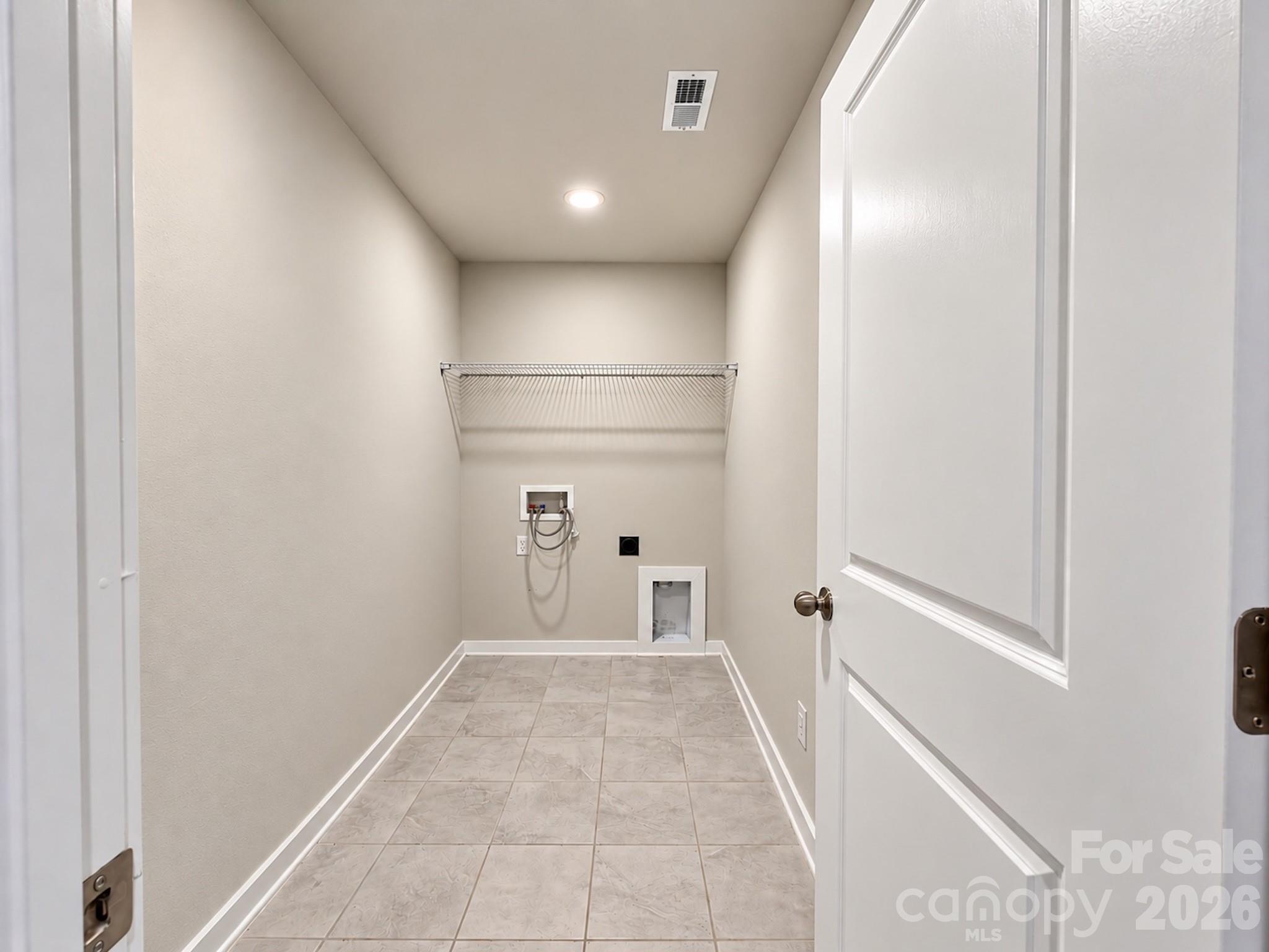 265 Bezelle Avenue Property Photo 19