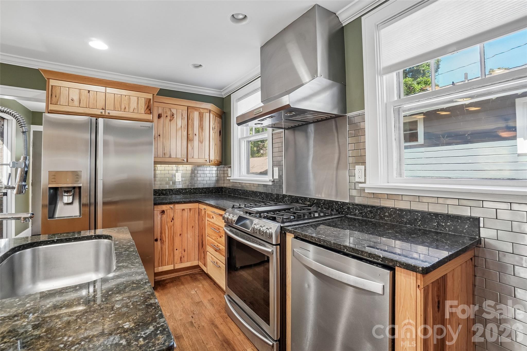 23 Lanvale Avenue Property Photo 8