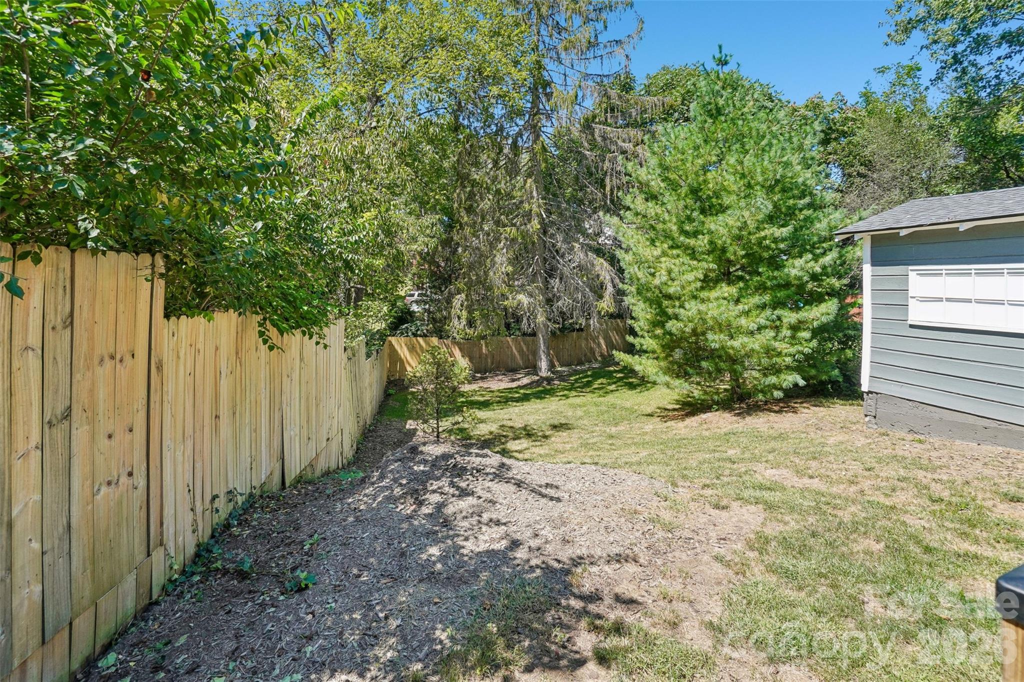 23 Lanvale Avenue Property Photo 35