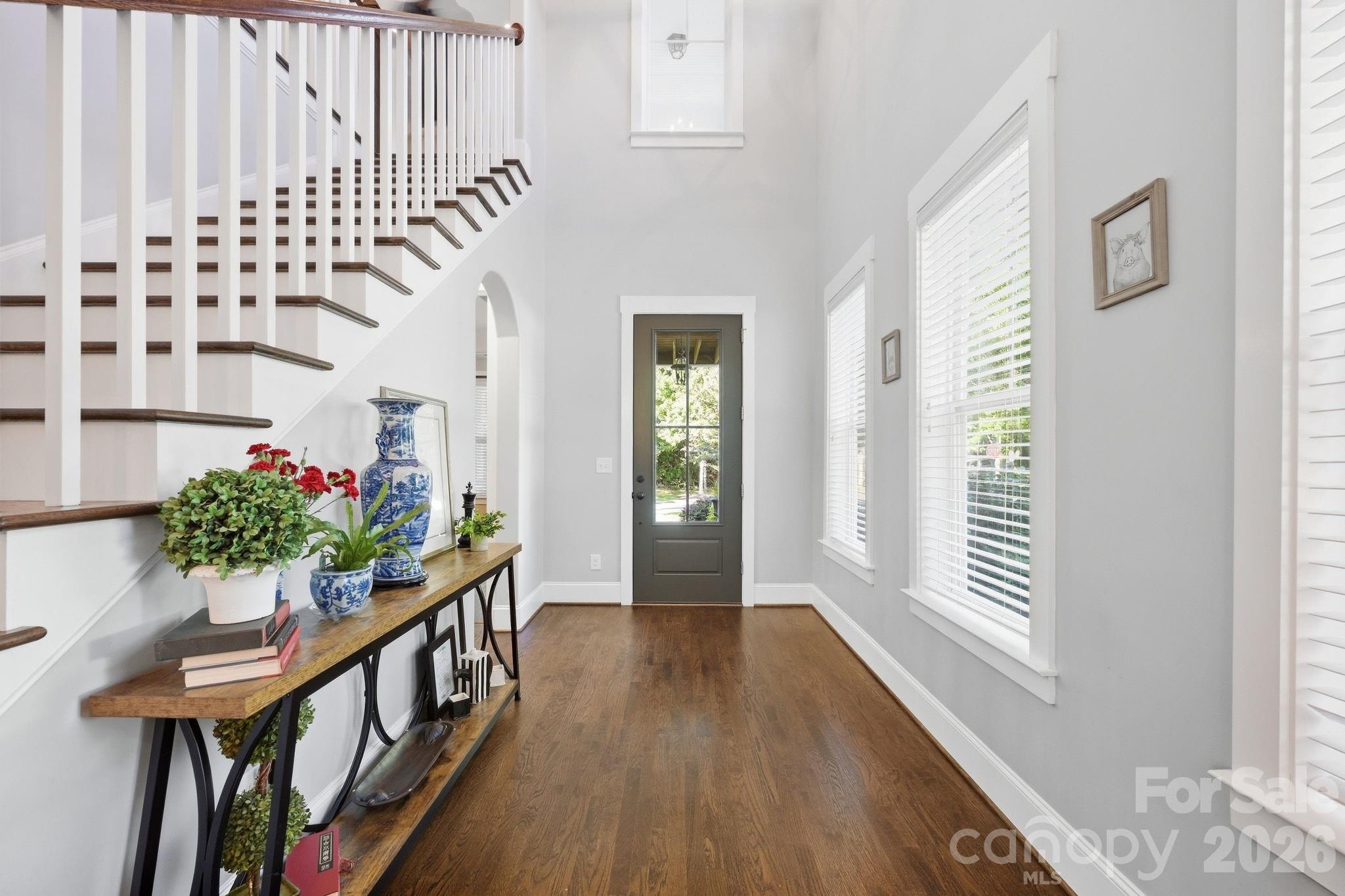 19034 Cypress Garden Drive Property Photo 3