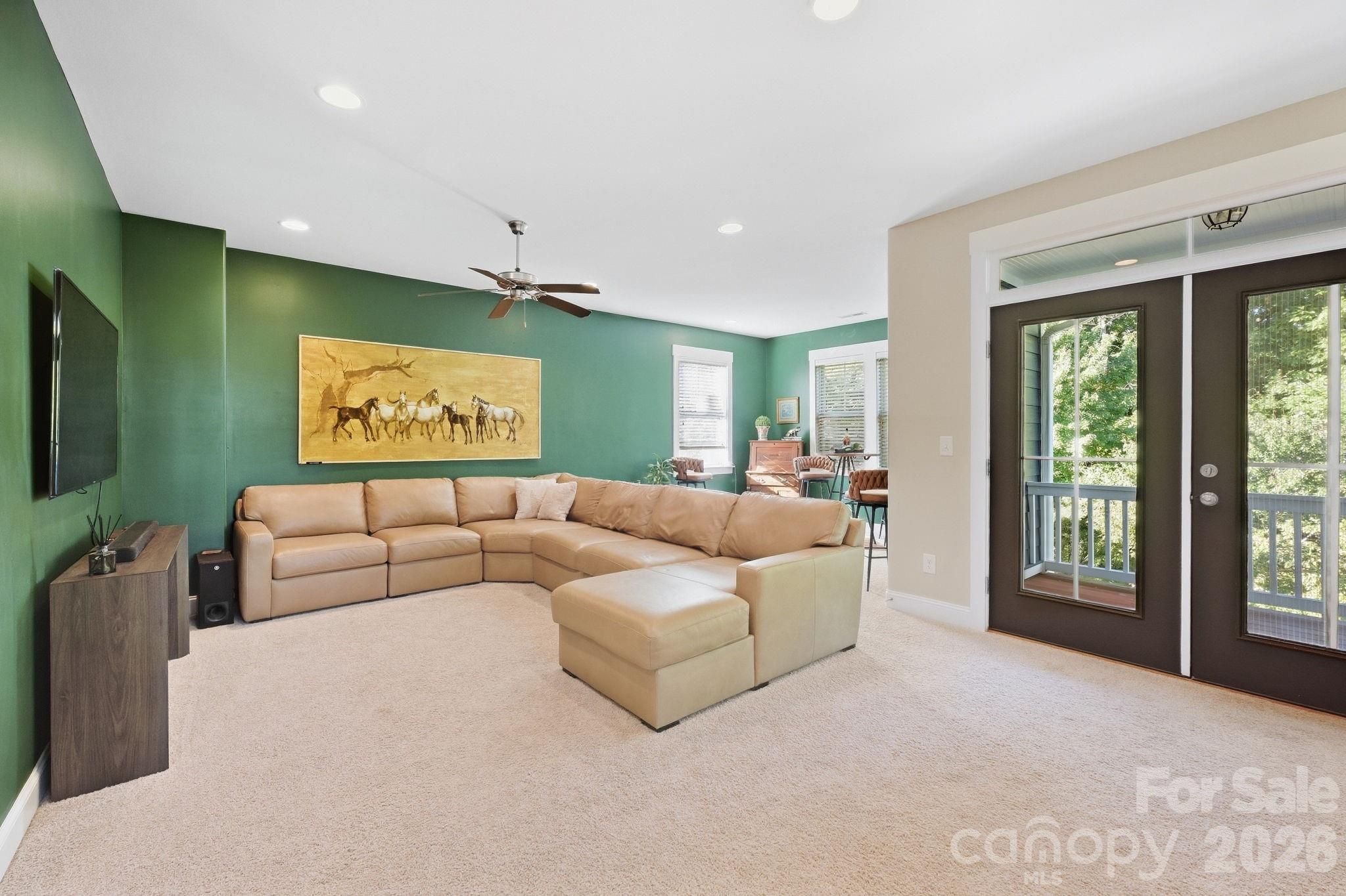 19034 Cypress Garden Drive Property Photo 20