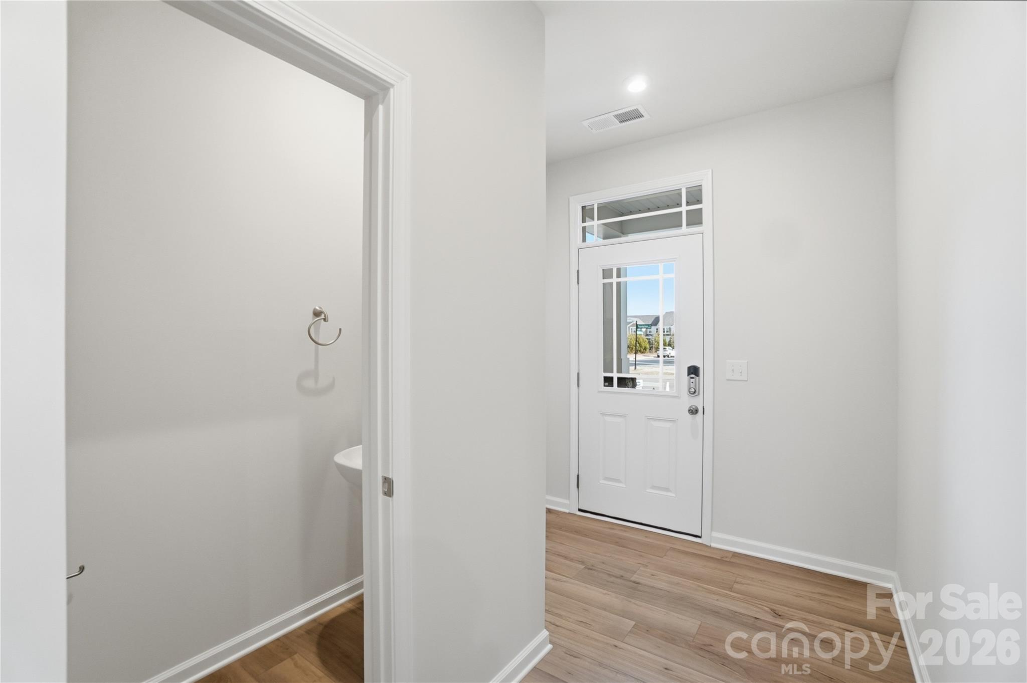 5230 Wyes Oak Lane Property Photo 4