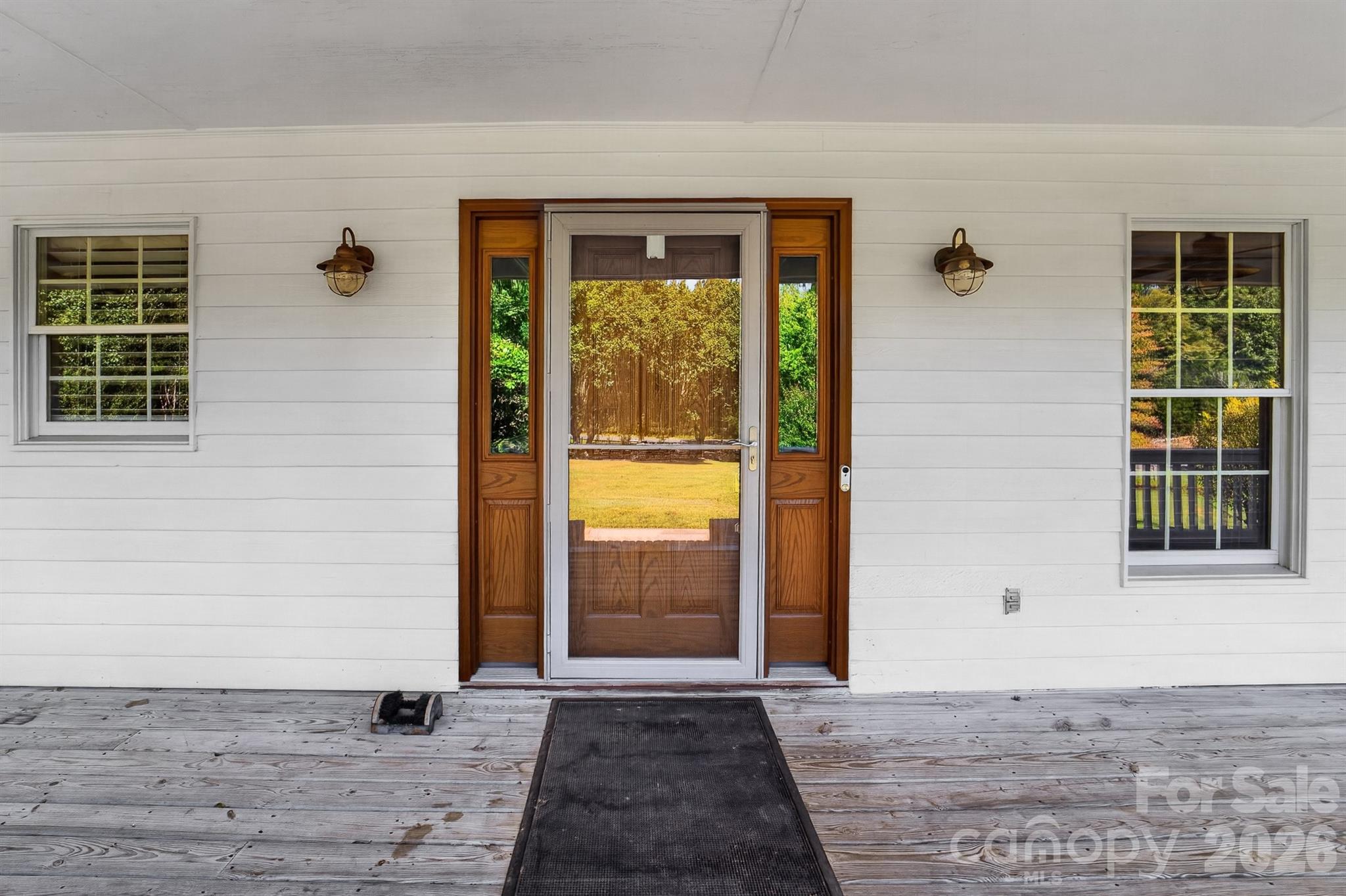9702 Quail Cove Court Property Photo 3