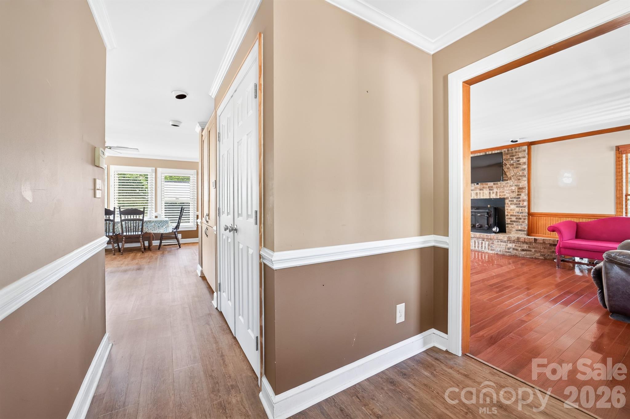 9702 Quail Cove Court Property Photo 11
