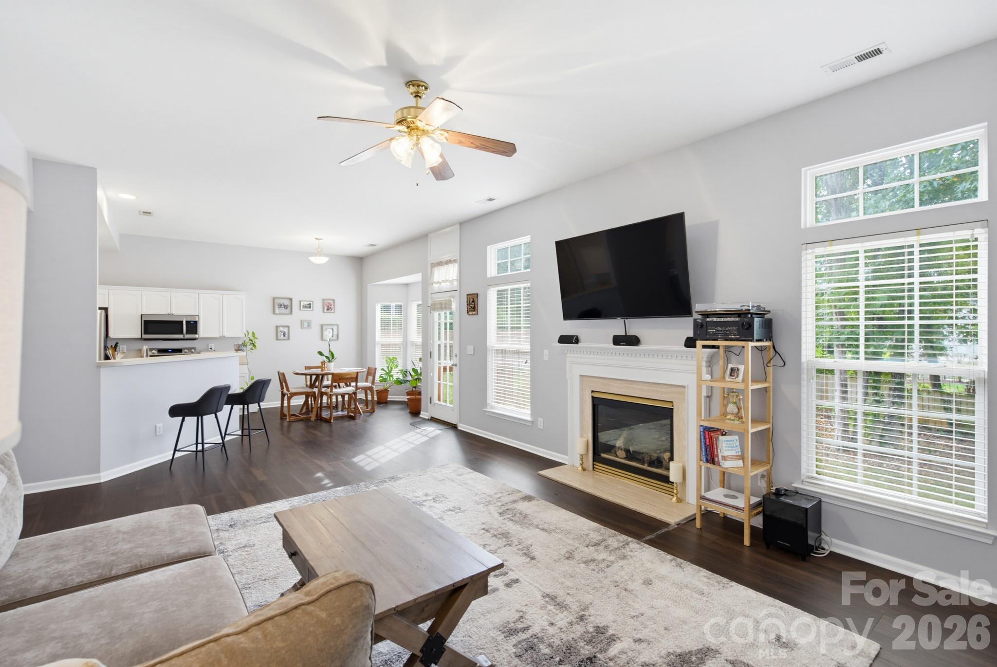 13330 Edgetree Drive Property Photo 8