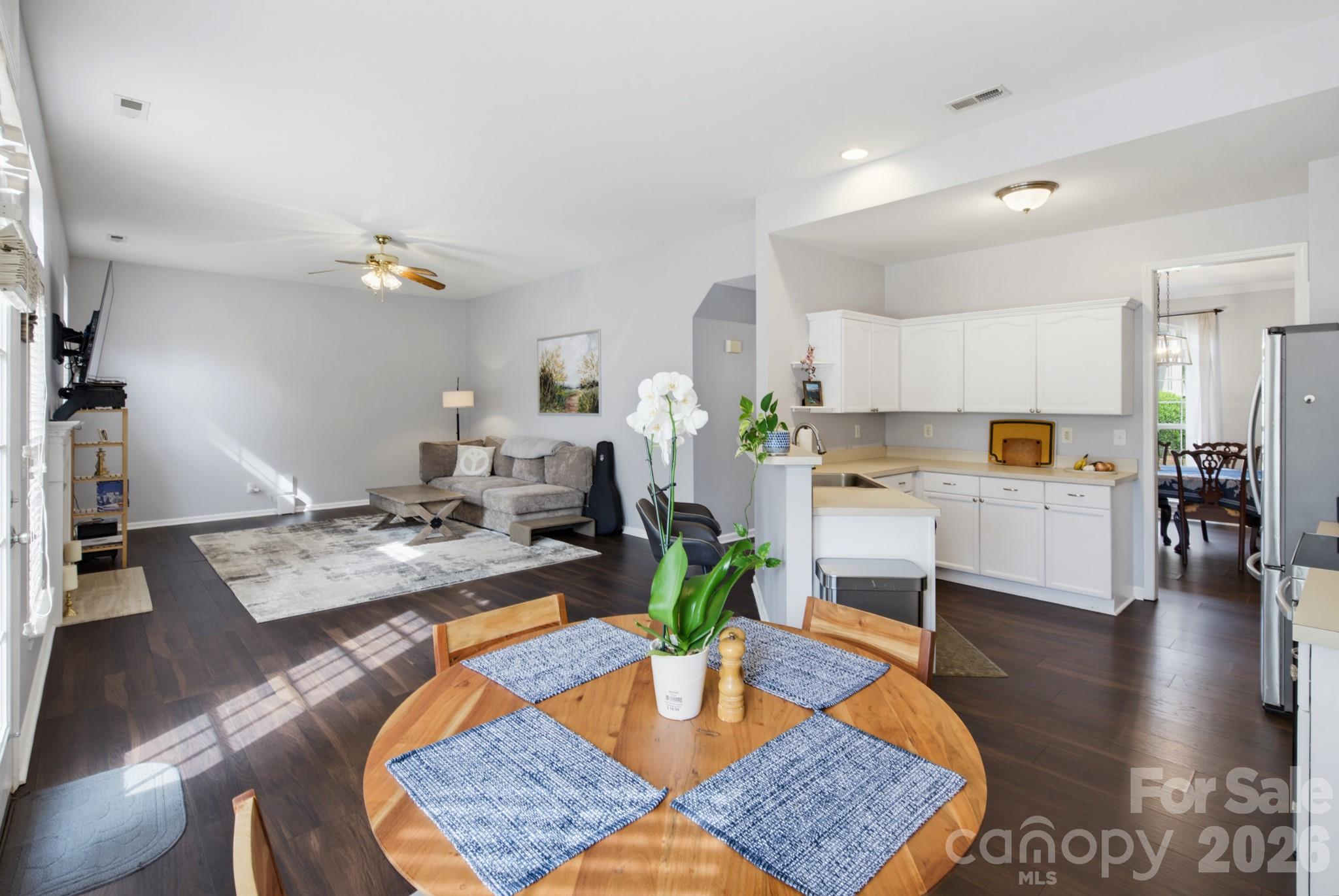 13330 Edgetree Drive Property Photo 12