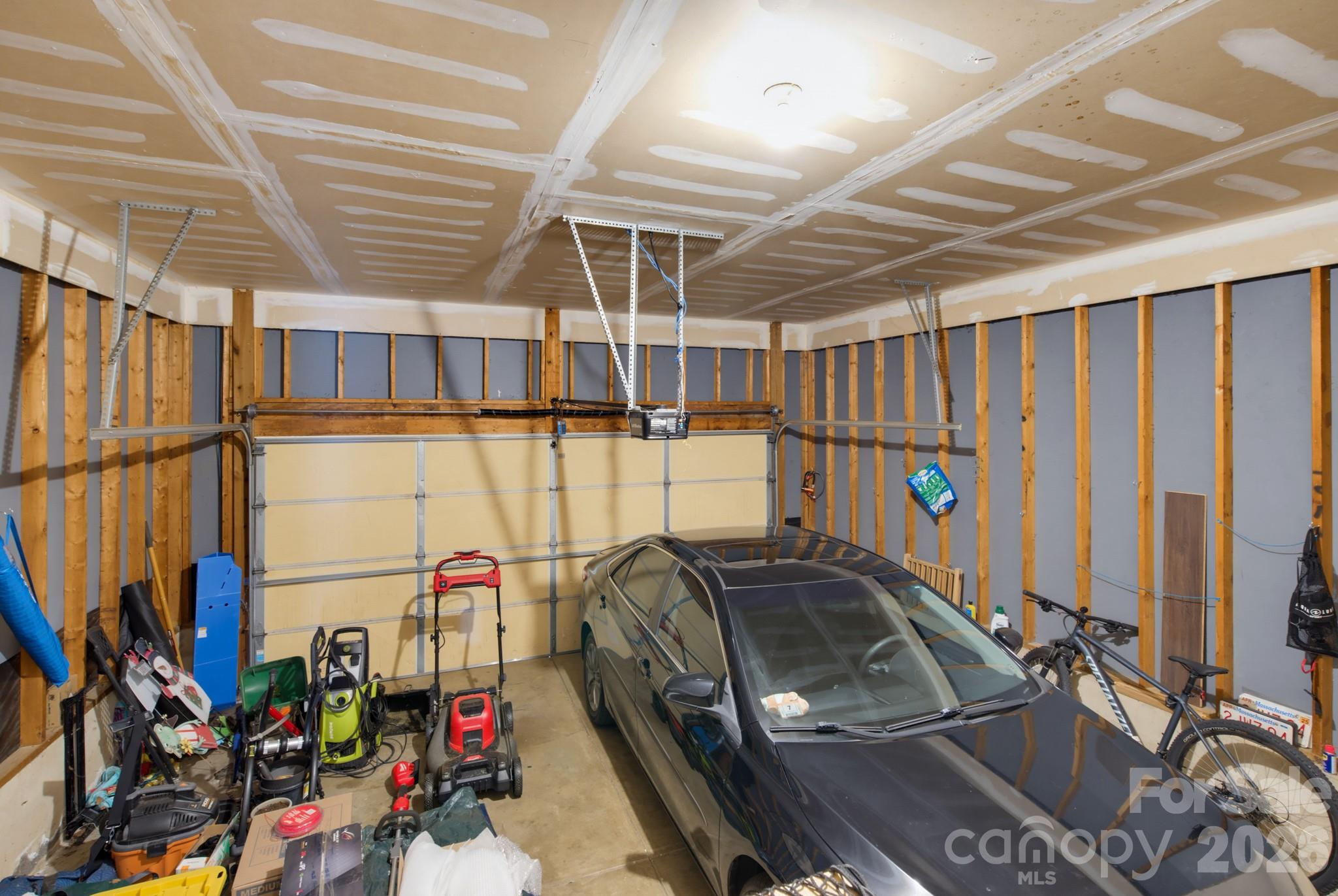13330 Edgetree Drive Property Photo 19
