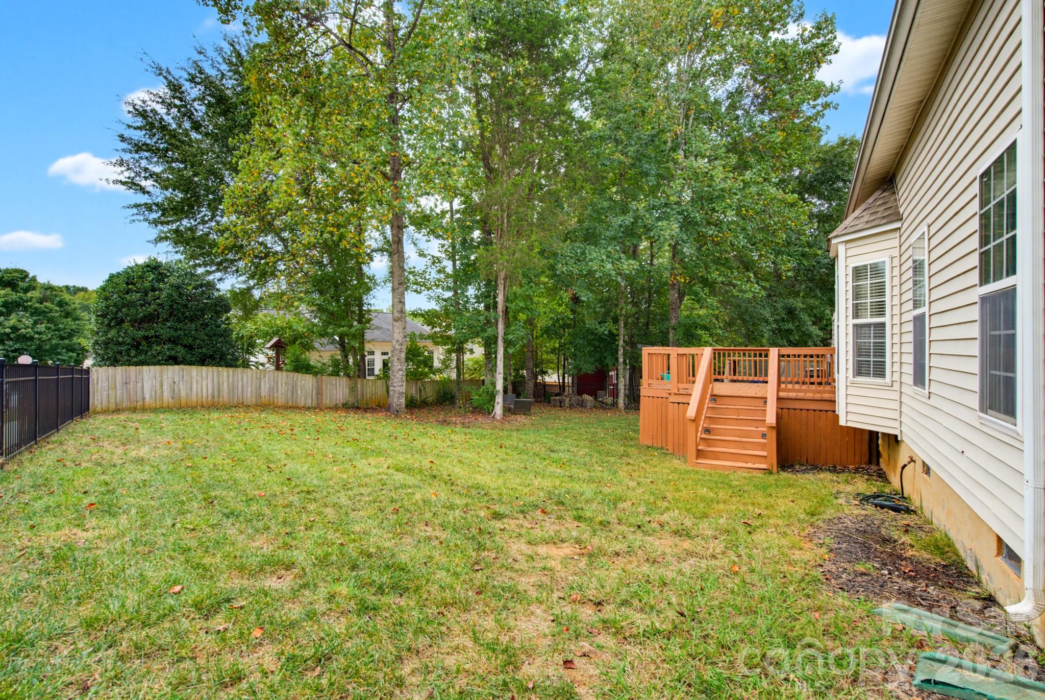 13330 Edgetree Drive Property Photo 35