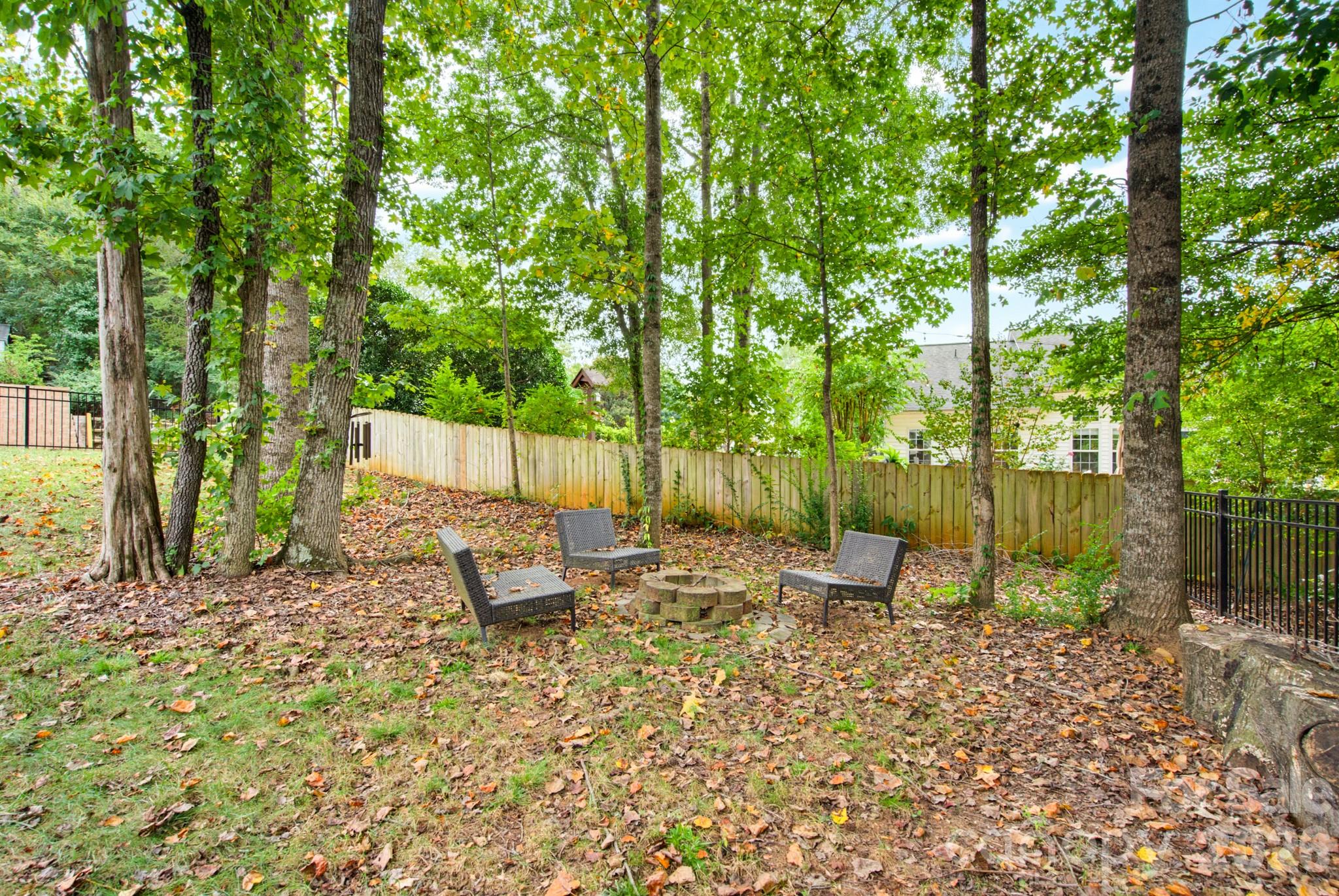 13330 Edgetree Drive Property Photo 36
