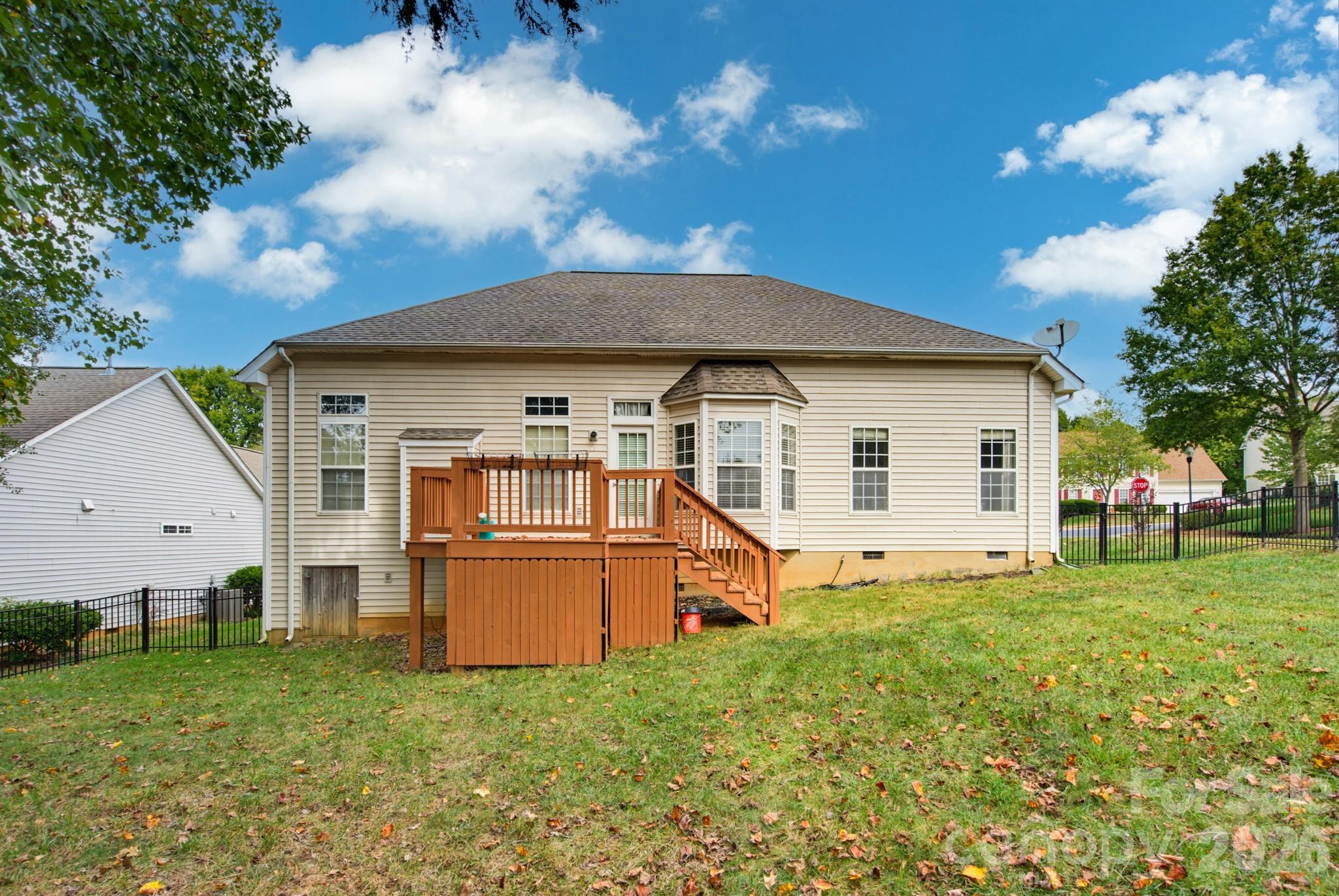 13330 Edgetree Drive Property Photo 37