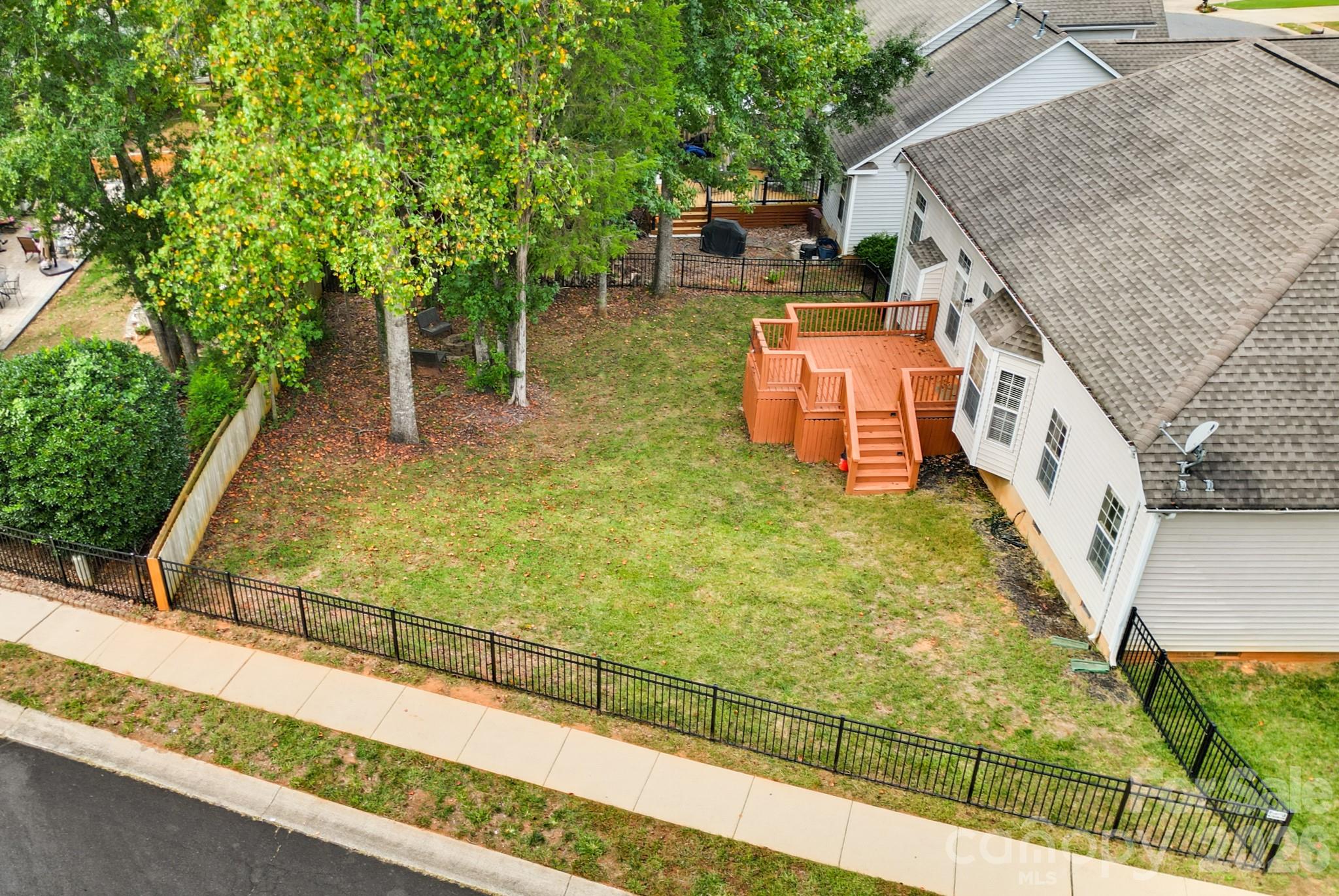 13330 Edgetree Drive Property Photo 39
