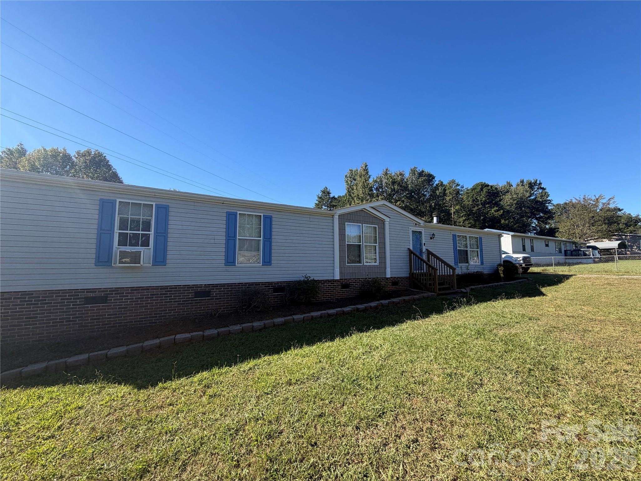 4009 Chestnut Woods Drive