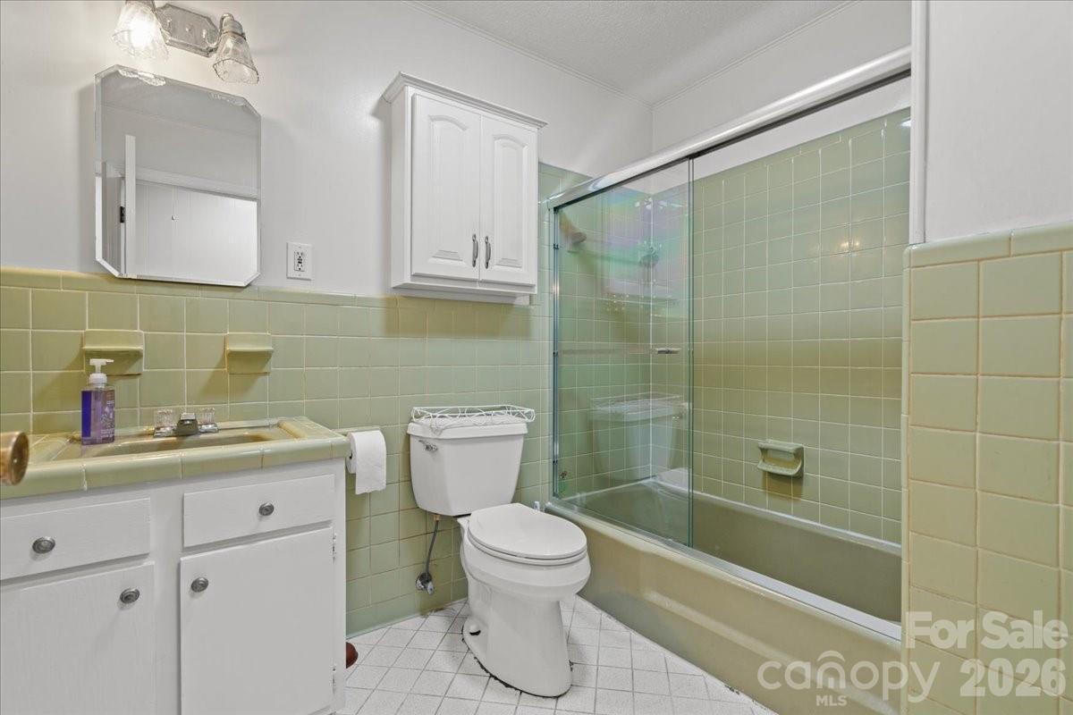 630 E Pigg Street Property Photo 19