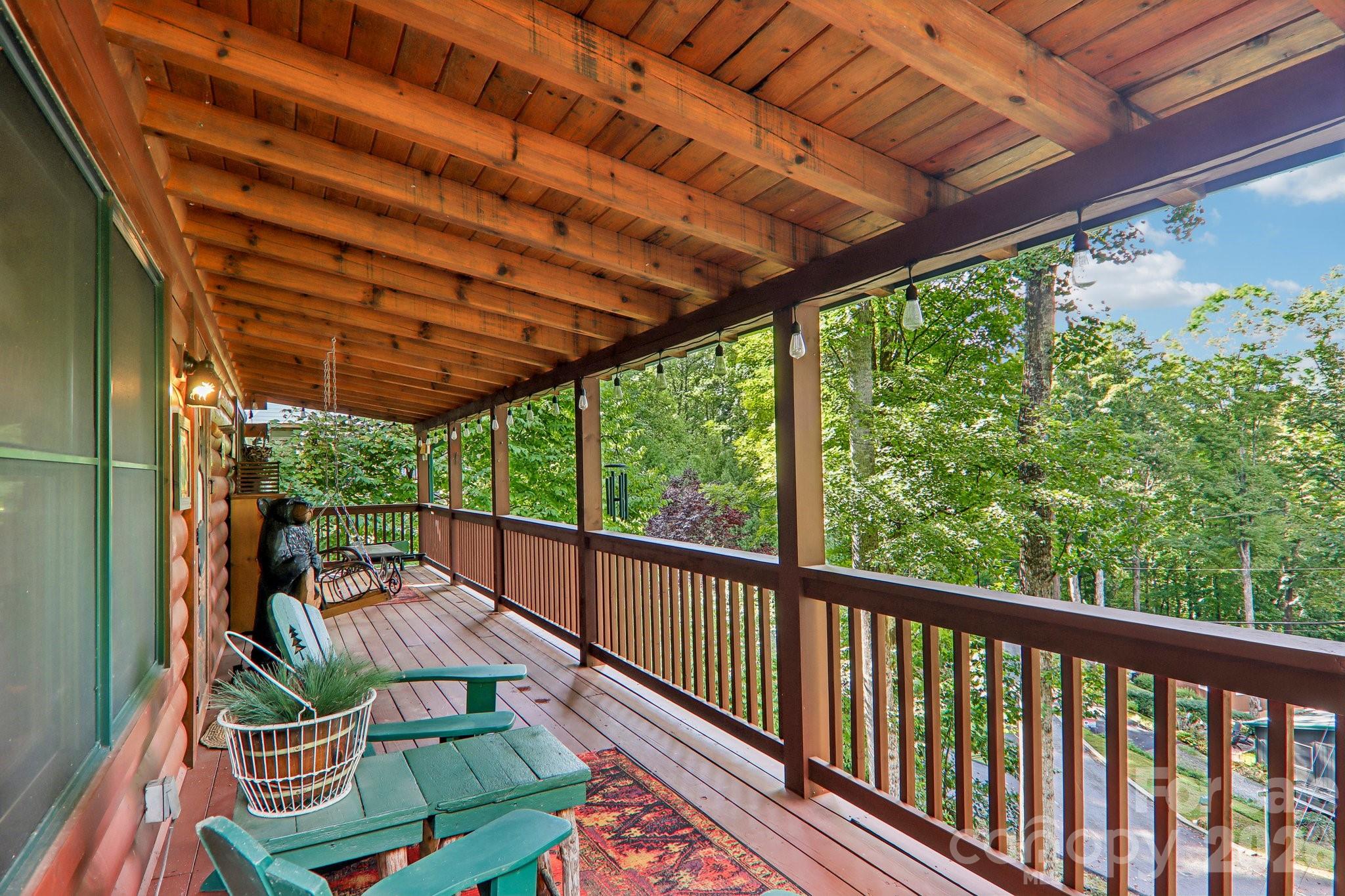 230 Forest Drive Property Photo 3