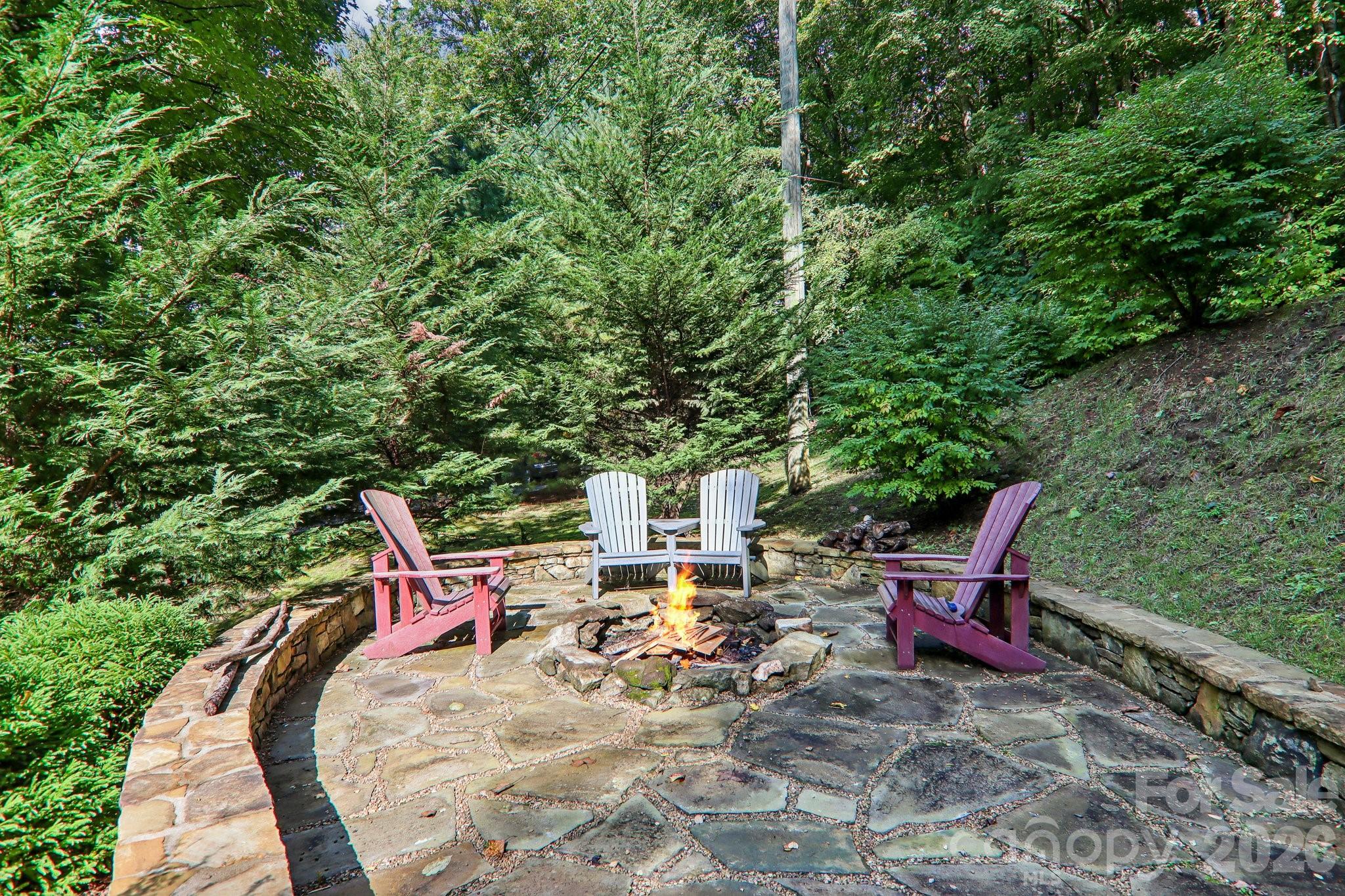 230 Forest Drive Property Photo 13