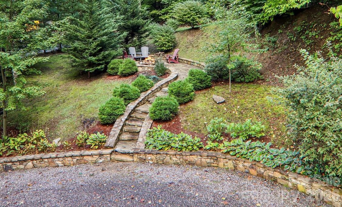 230 Forest Drive Property Photo 14