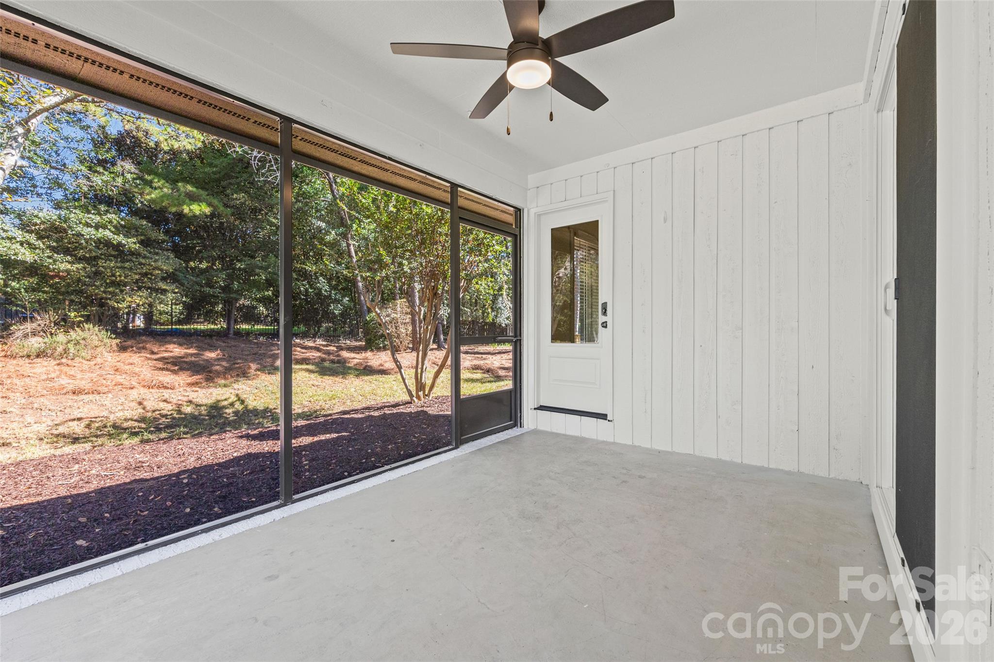 25002 Molokai Drive Property Photo 27