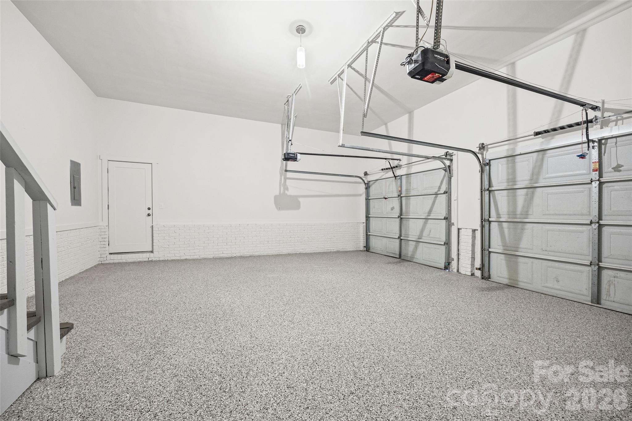 25002 Molokai Drive Property Photo 34