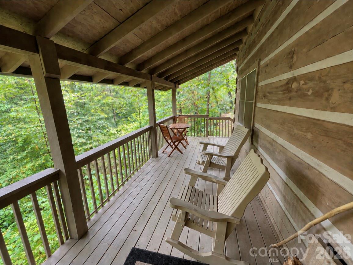 100 Creek Bend Road Property Photo 1