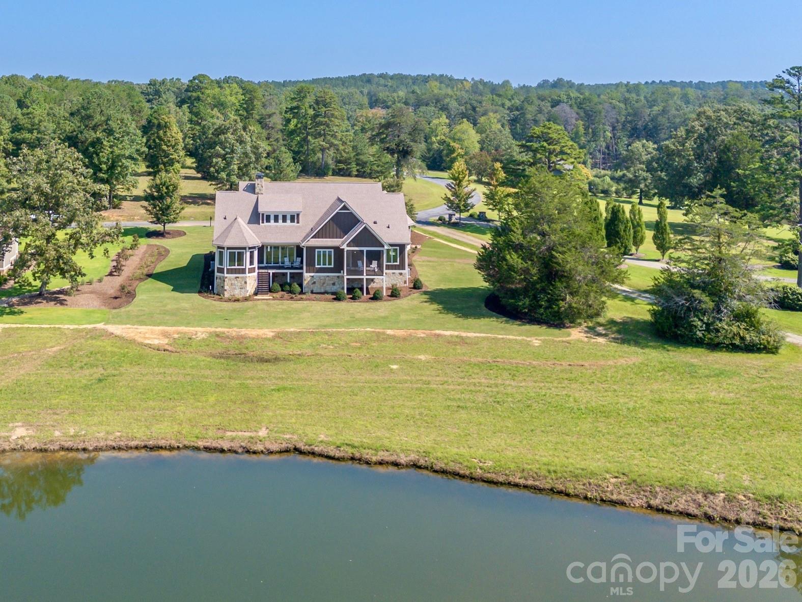 978 Mapleton Lane Property Photo 1