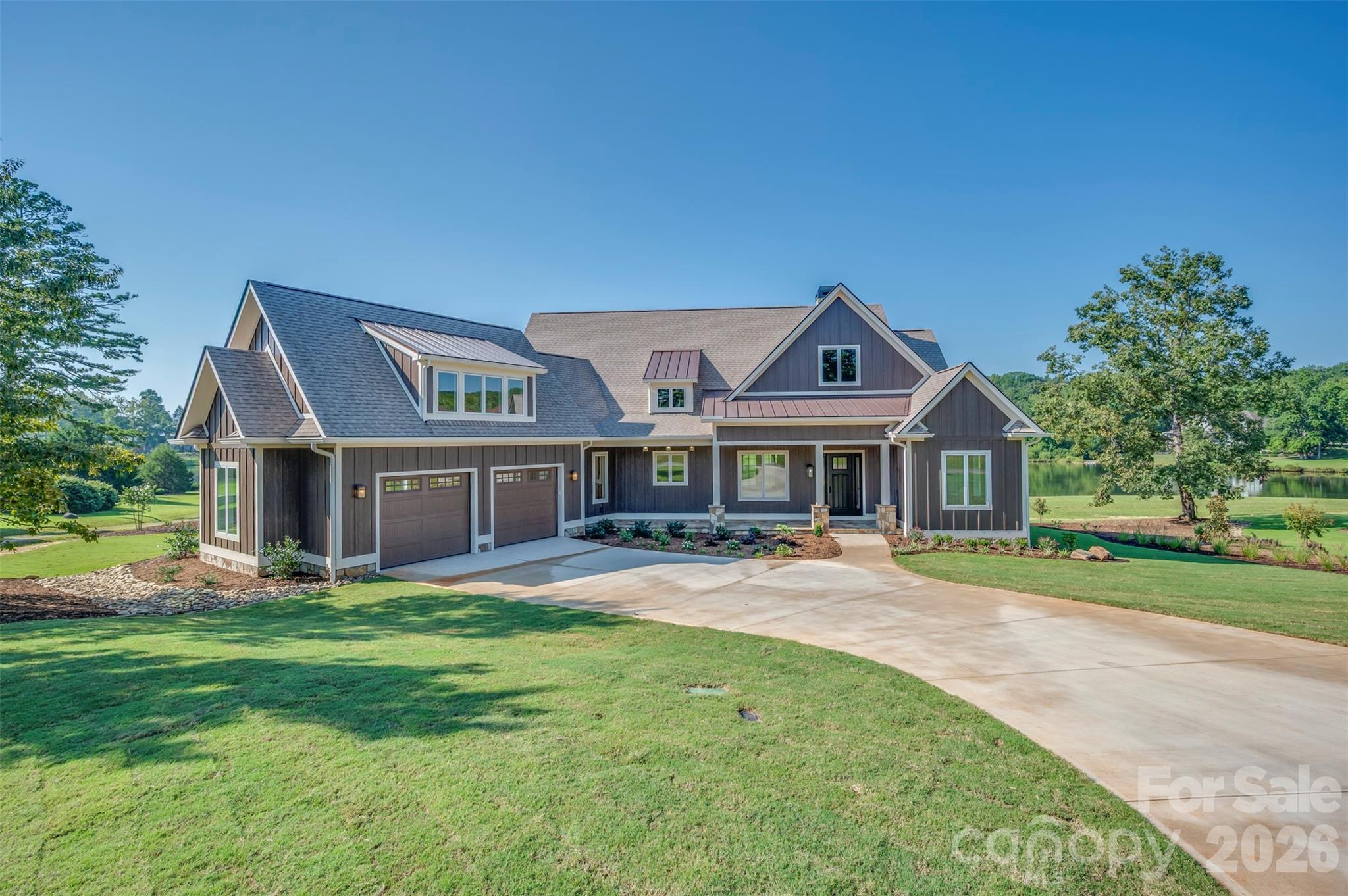 978 Mapleton Lane Property Photo 4