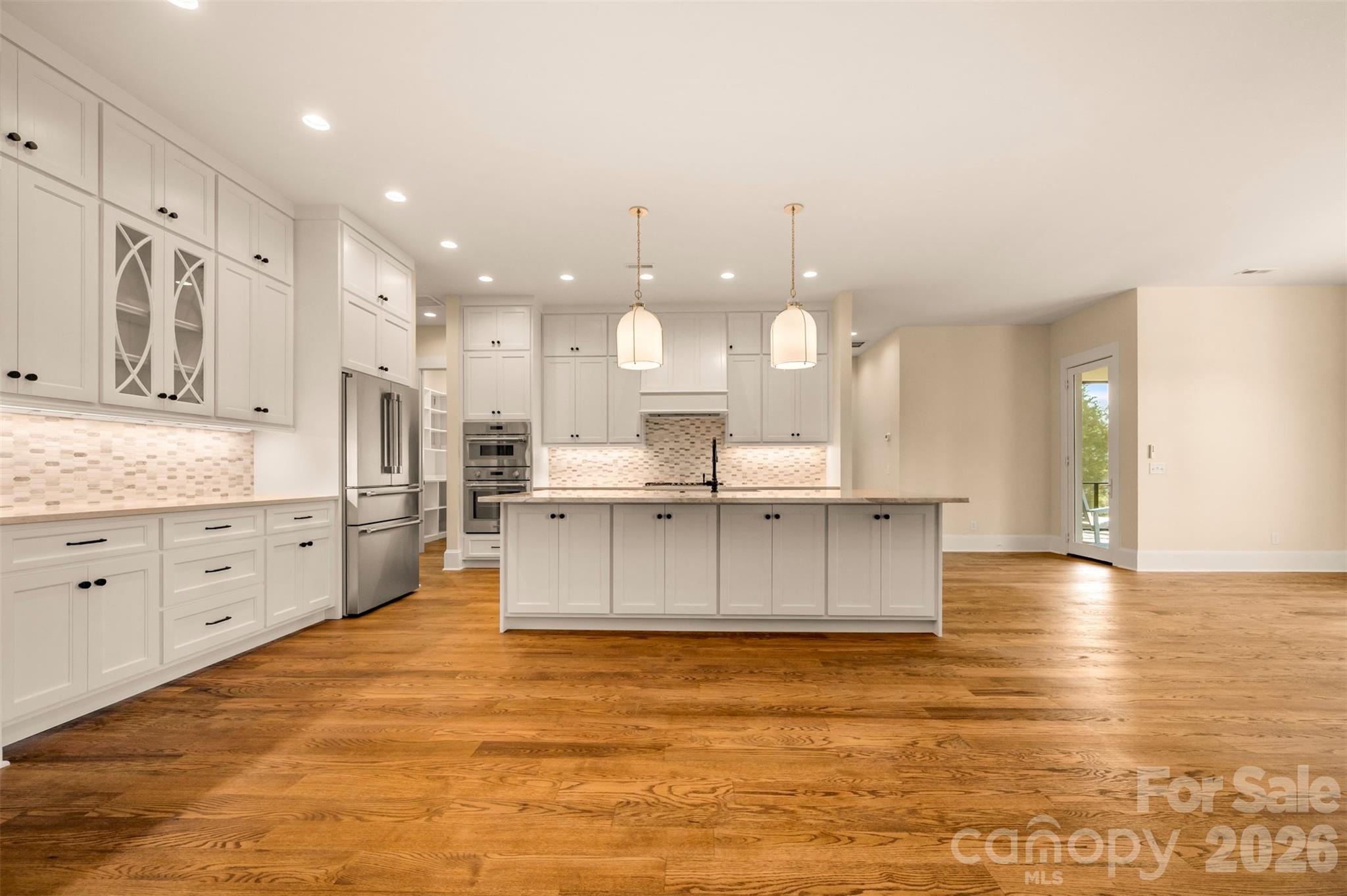 978 Mapleton Lane Property Photo 10