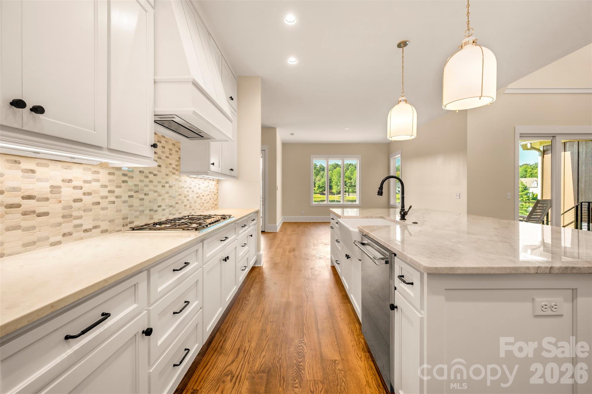 978 Mapleton Lane Property Photo 18