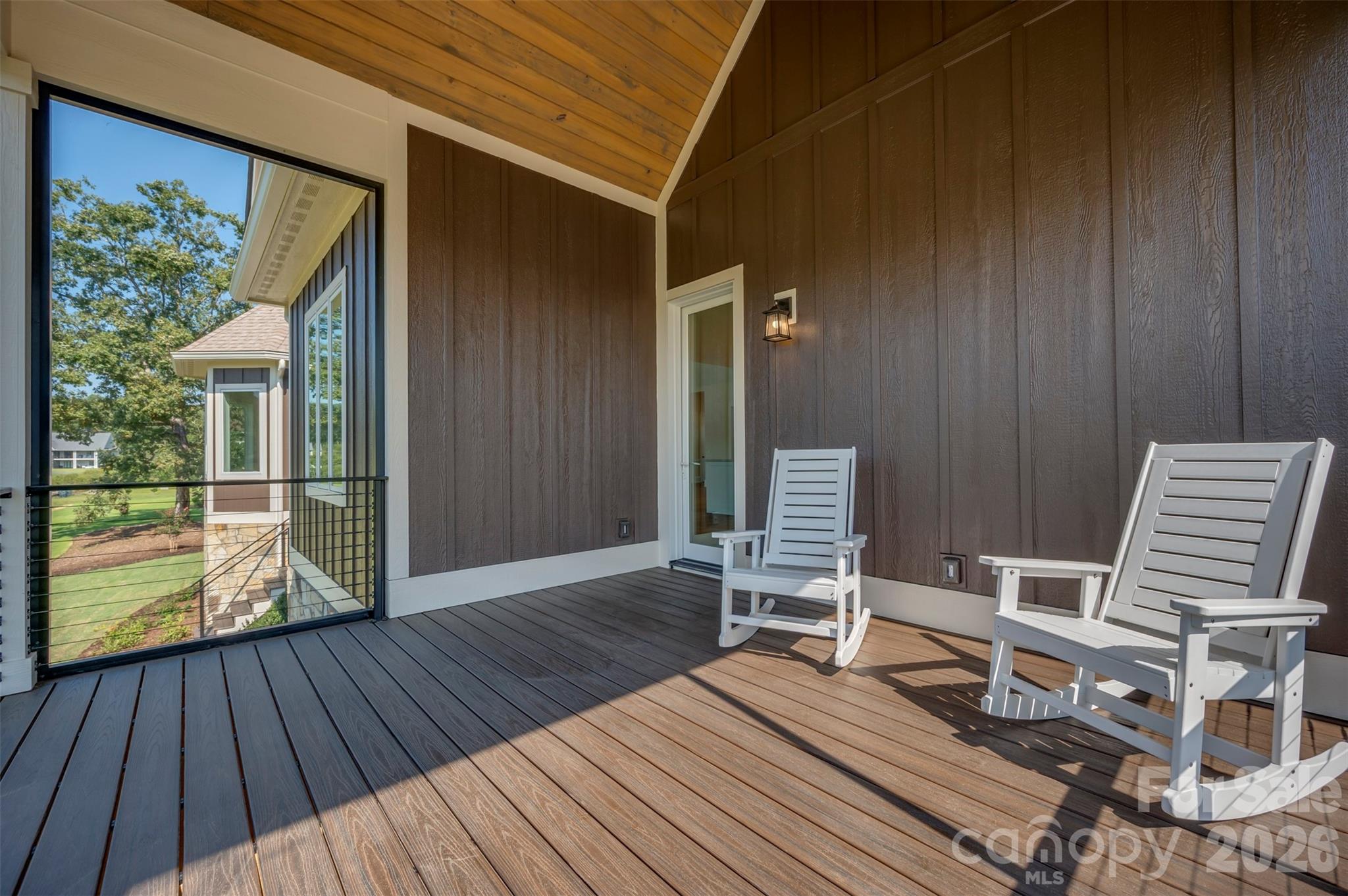 978 Mapleton Lane Property Photo 38