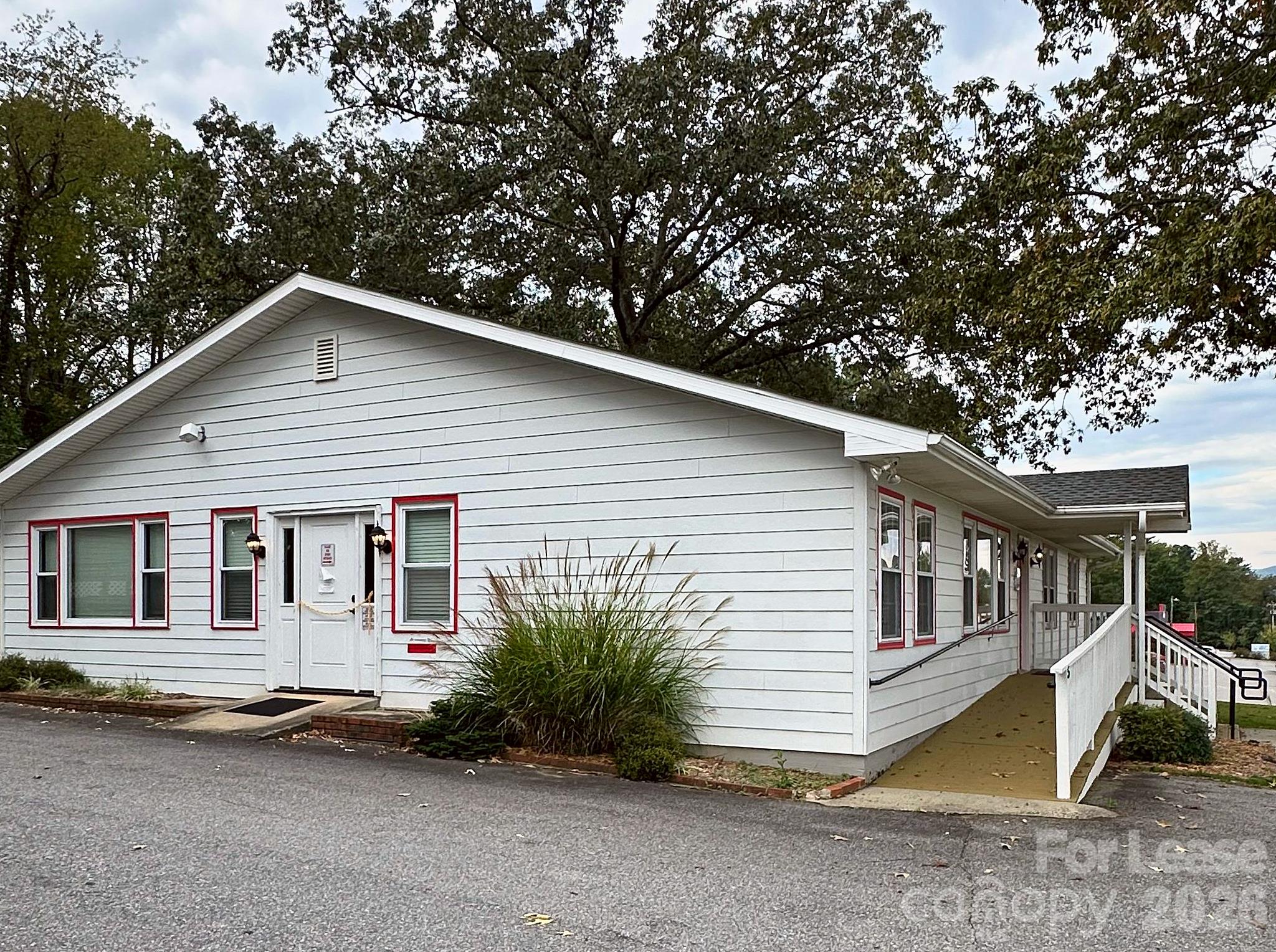 5 Long Shoals Road A Property Photo 3