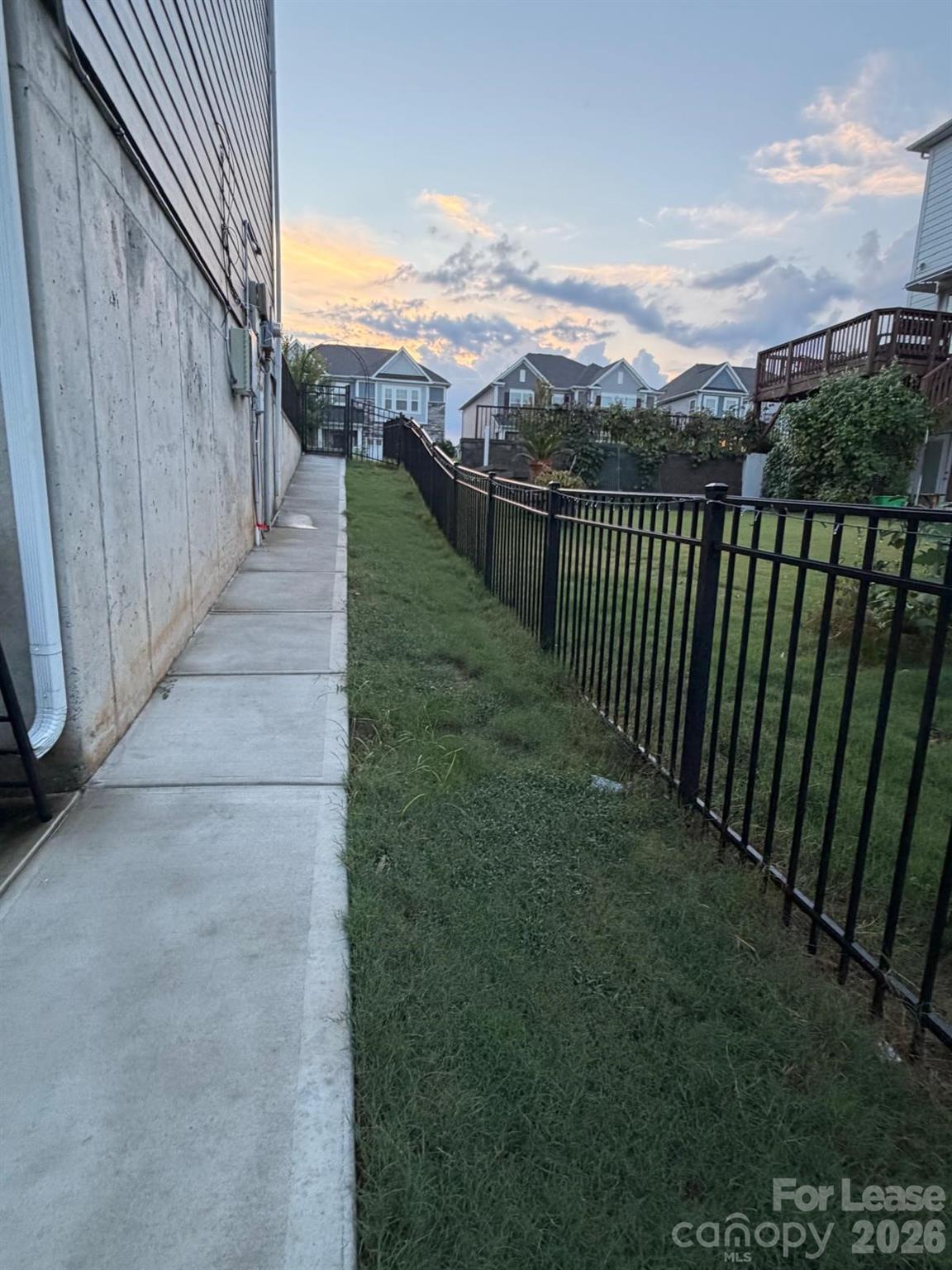 1733 Spears Drive 2 Property Photo 21