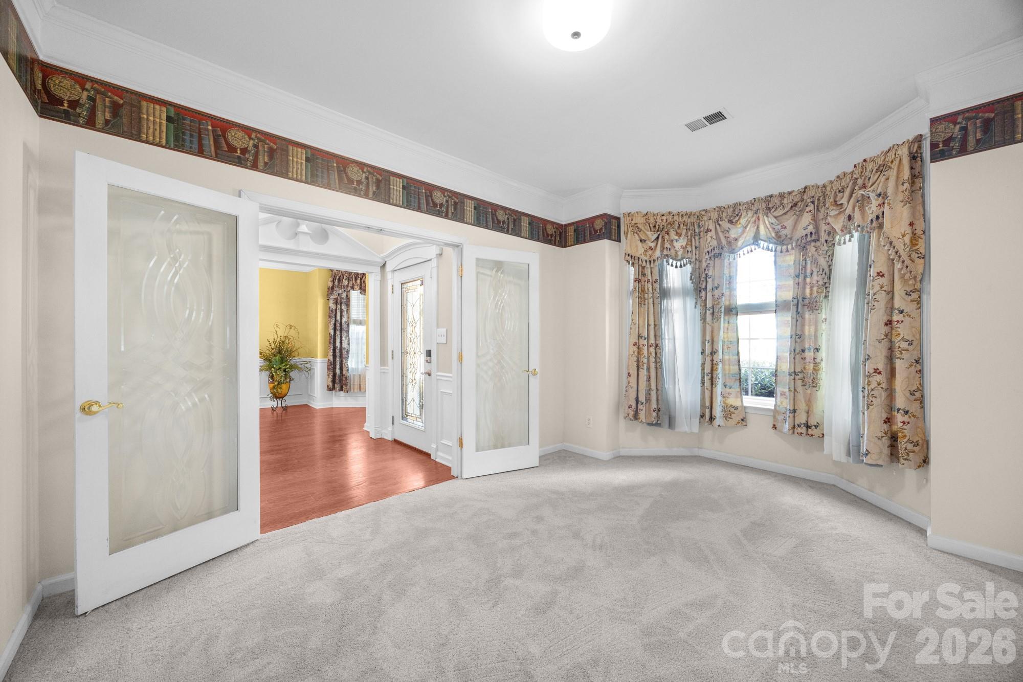 11623 Fox Hill Drive Property Photo 15