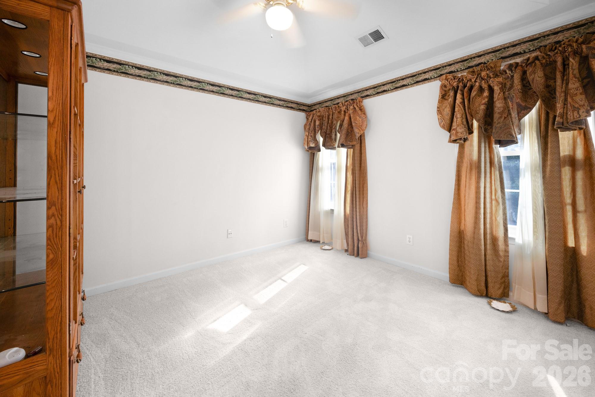 11623 Fox Hill Drive Property Photo 21
