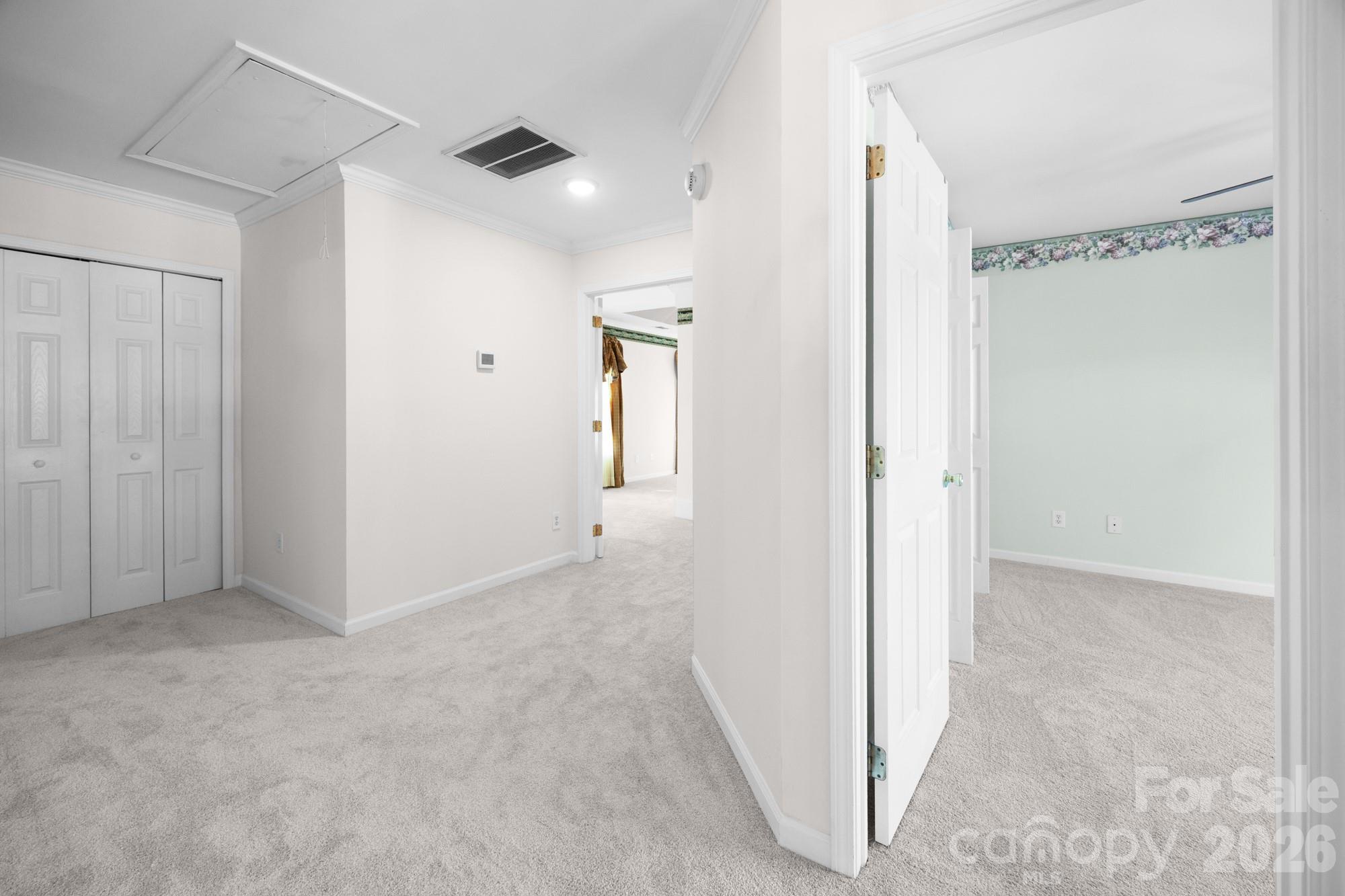 11623 Fox Hill Drive Property Photo 25
